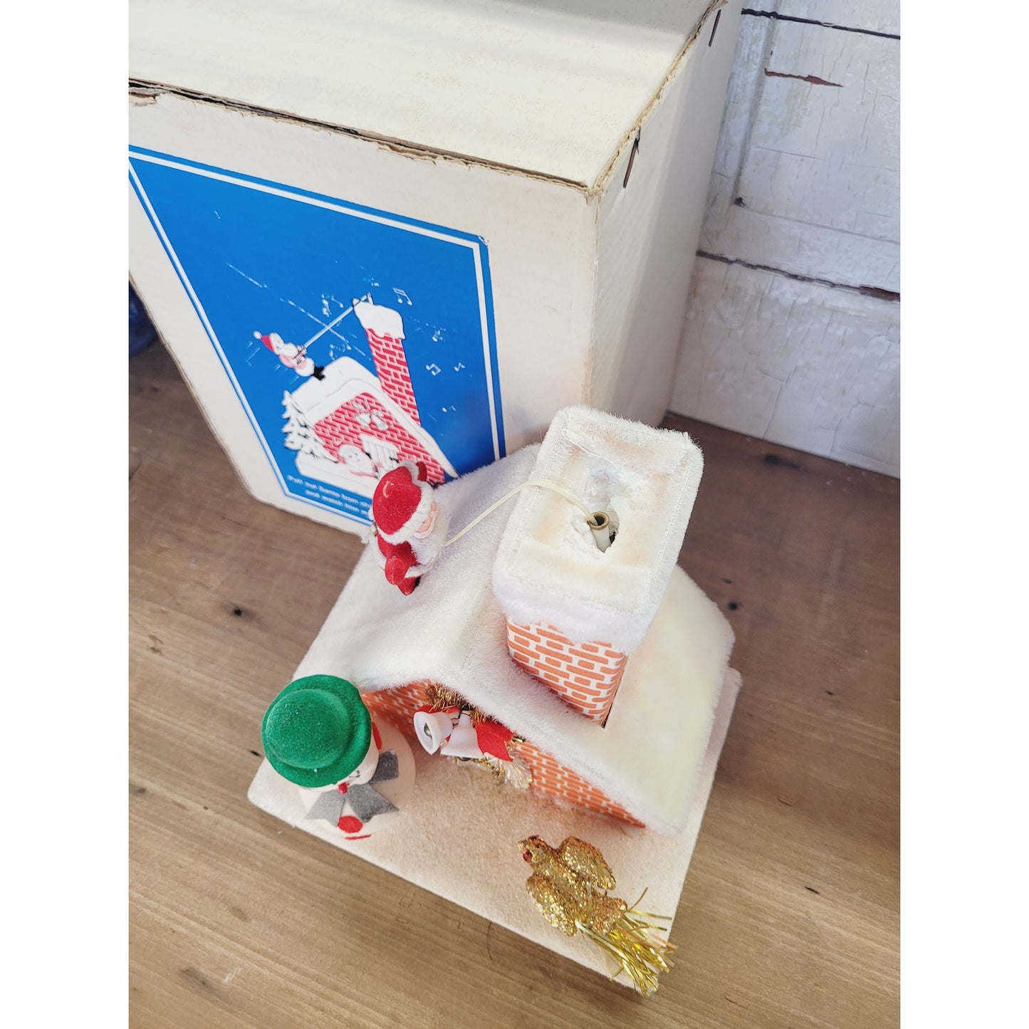 Rare Vintage Pull String Santa Climbs Chimney Music Box | Jingle Bells Works
