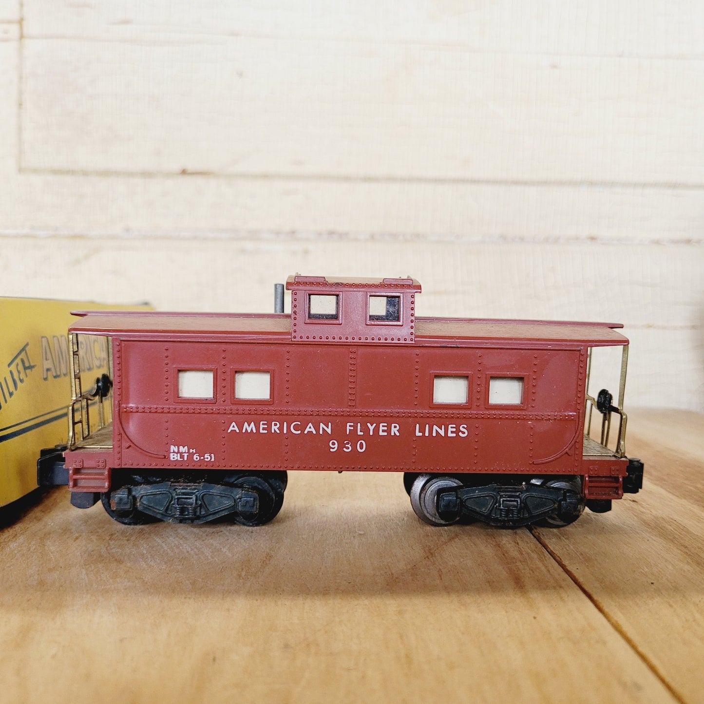 Vintage American Flyer Caboose No. 930 – S Gauge Train Car with Box