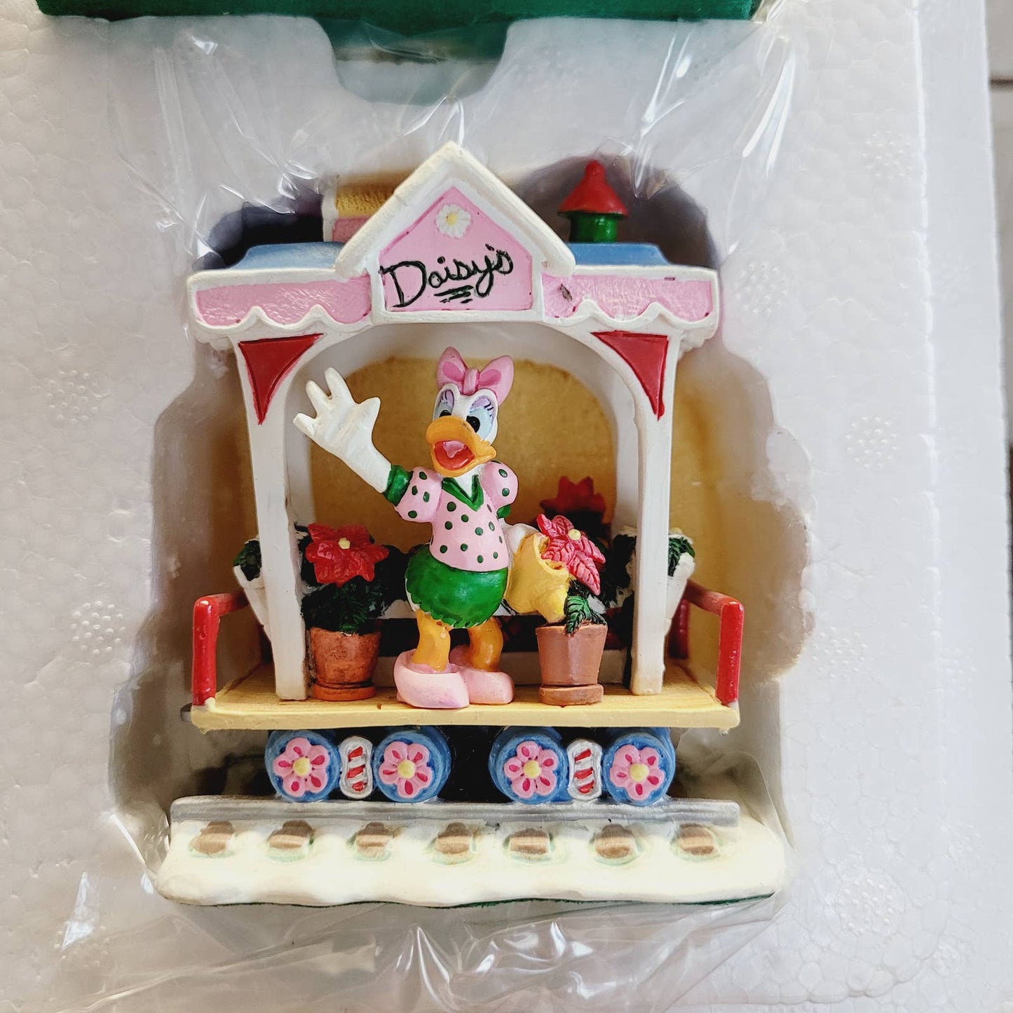 Danbury Mint Christmas Minnie's Merry Railroad Train Set - 6-Piece Holiday Fun