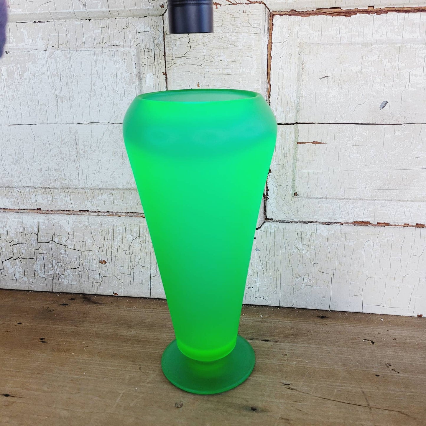 1930s Vintage Tiffin Glass Emerald Green Satin Vase LARGE Art Deco GLOWS