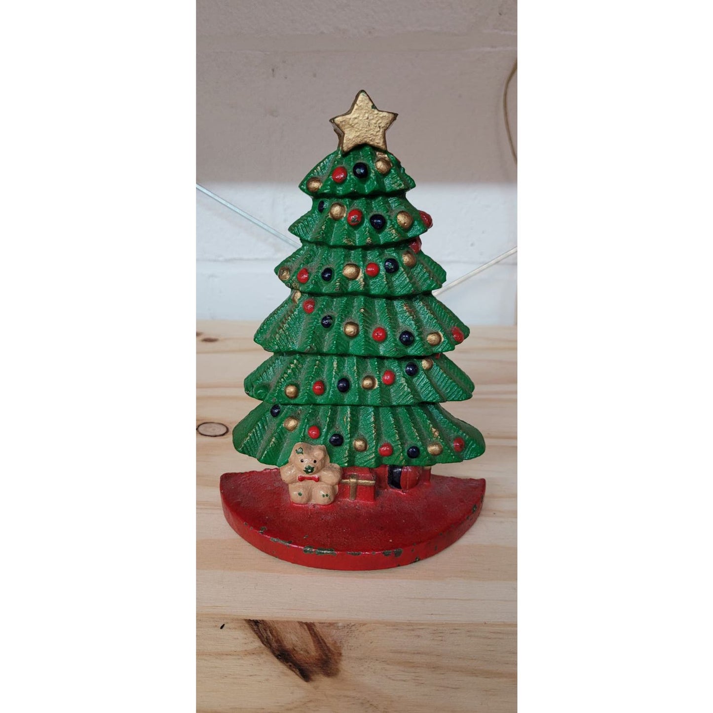 Vintage Cast Iron Christmas Tree Door Stop: Rustic Holiday Charm