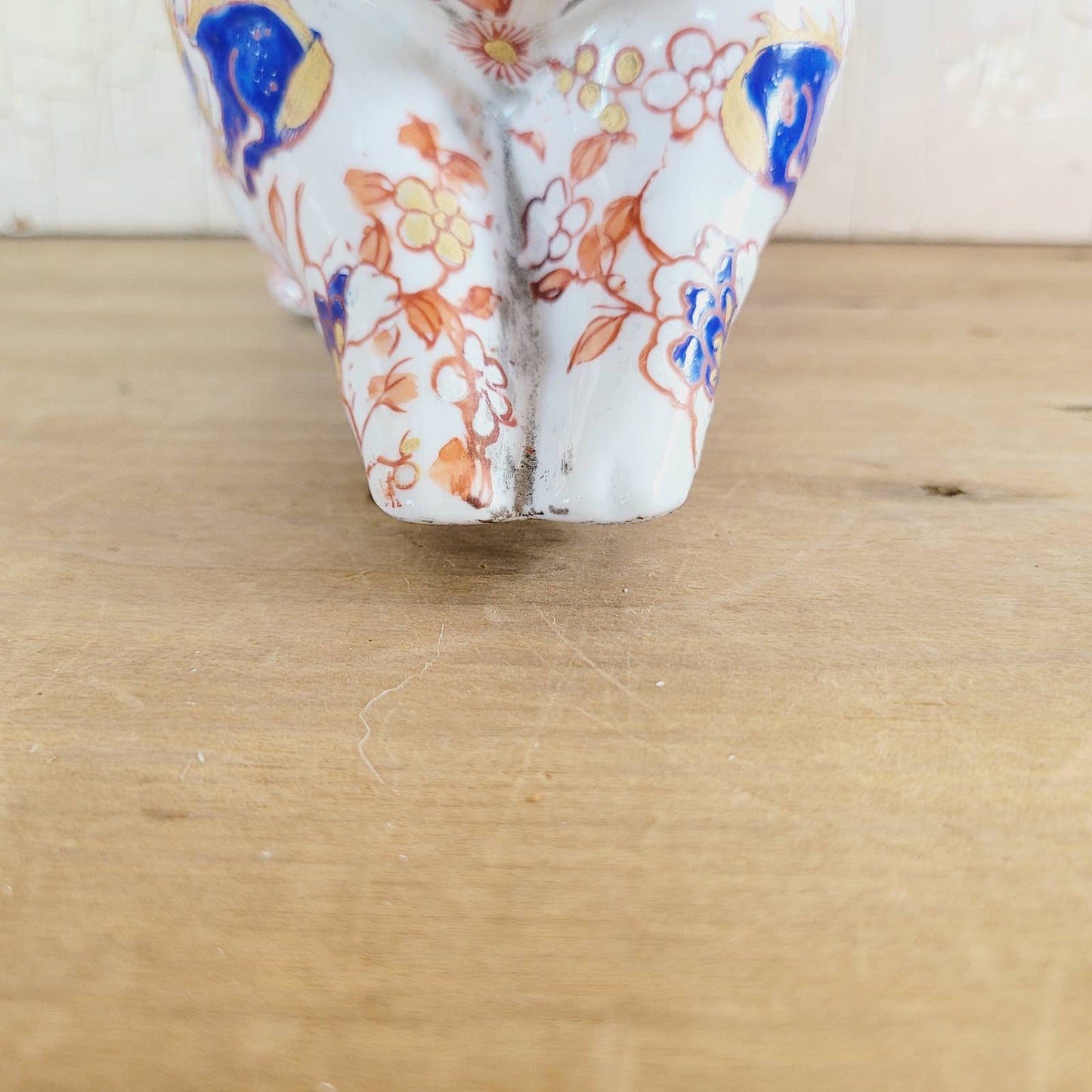 Vintage Japanese IMARI Ceramic Pig Signed