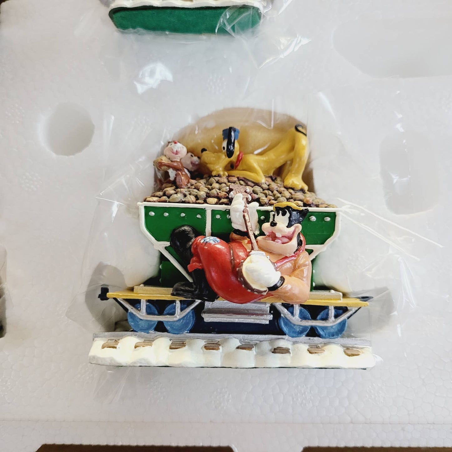 Danbury Mint Christmas Mickey's Christmas Train Set - 6-Piece Holiday Fun