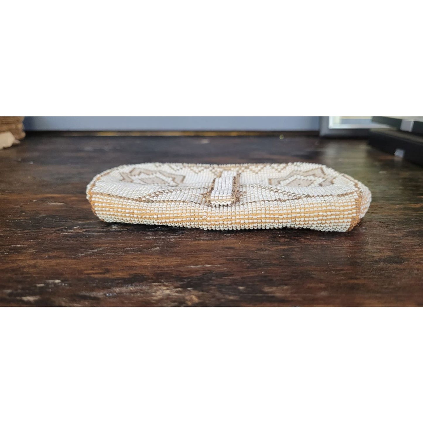 Vintage Art Nouveau Bead Purse: Czechoslovakian Elegance