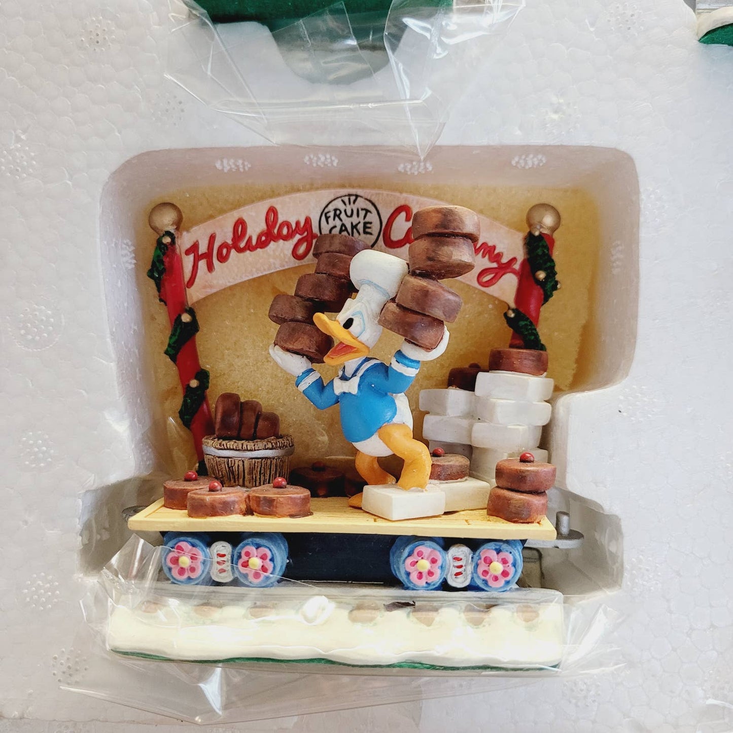 Danbury Mint Christmas Minnie's Merry Railroad Train Set - 6-Piece Holiday Fun