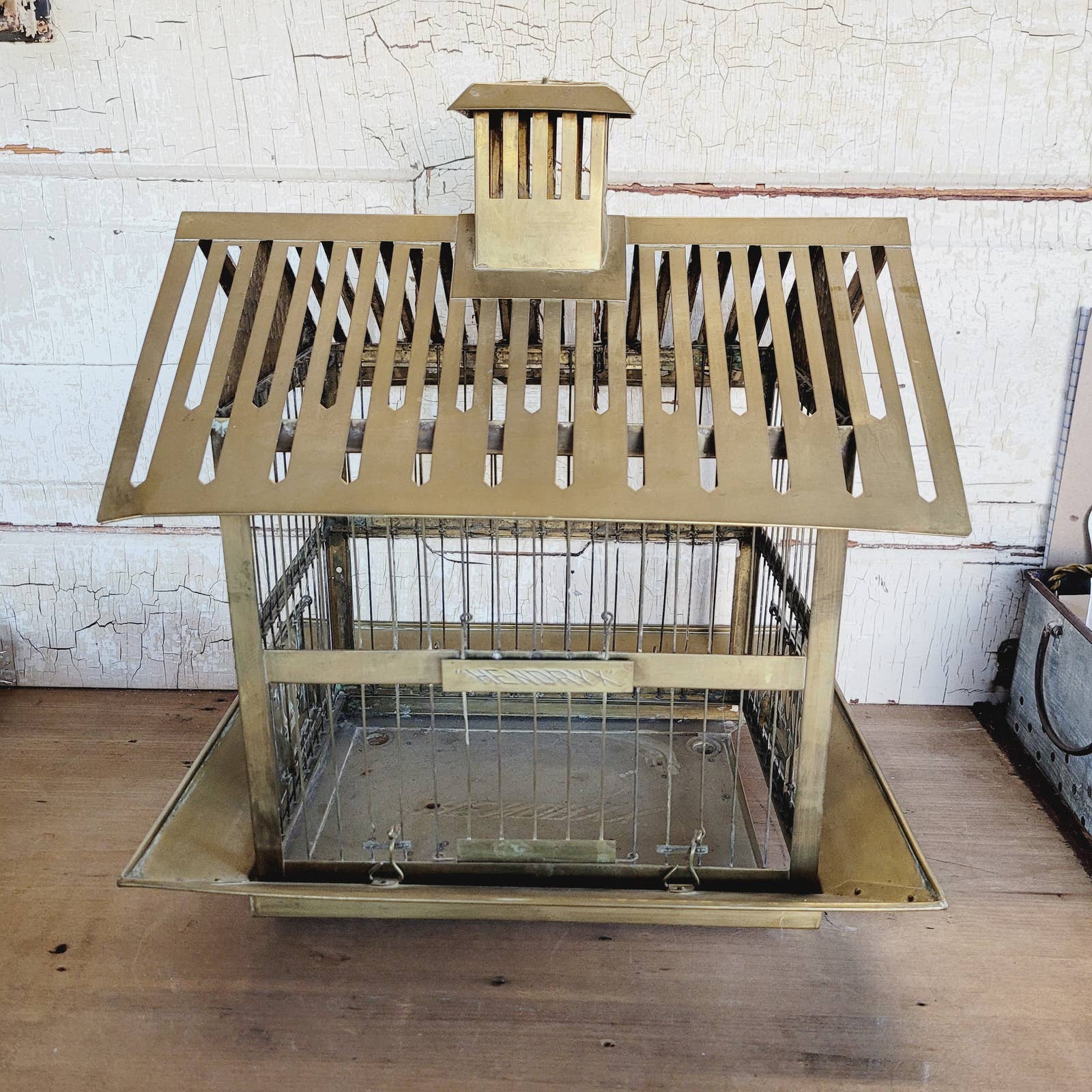 Vintage Brass Hendryx Bird Cage – James and Jess' House of Goods