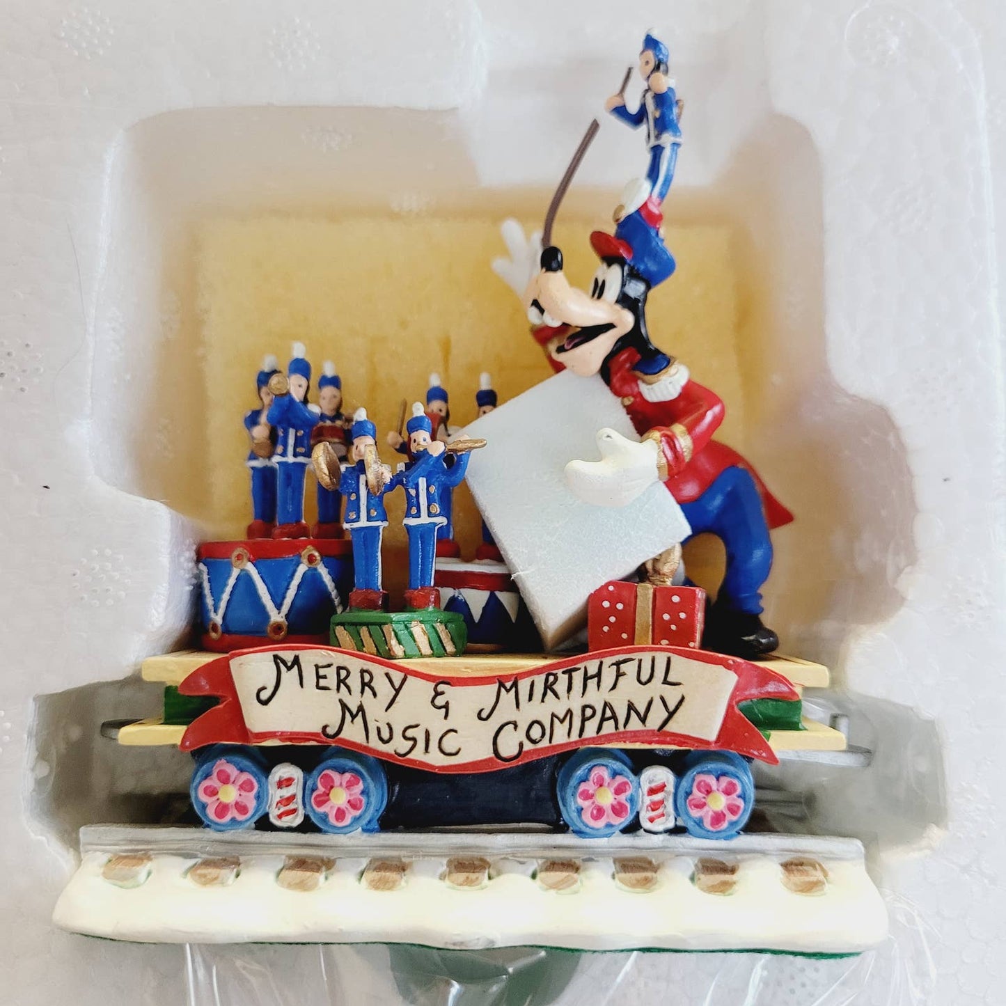 Danbury Mint Christmas Minnie's Merry Railroad Train Set - 6-Piece Holiday Fun