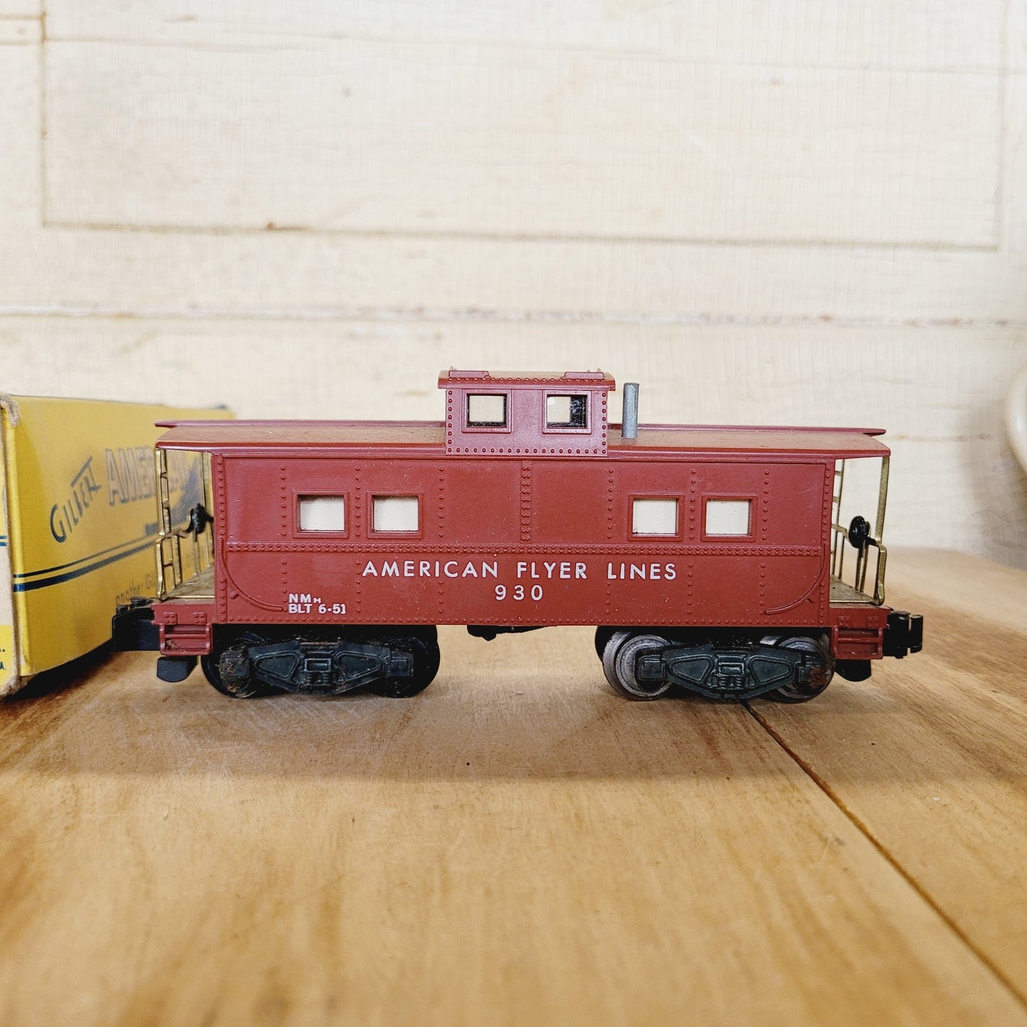 Vintage American Flyer Caboose No. 930 – S Gauge Train Car with Box