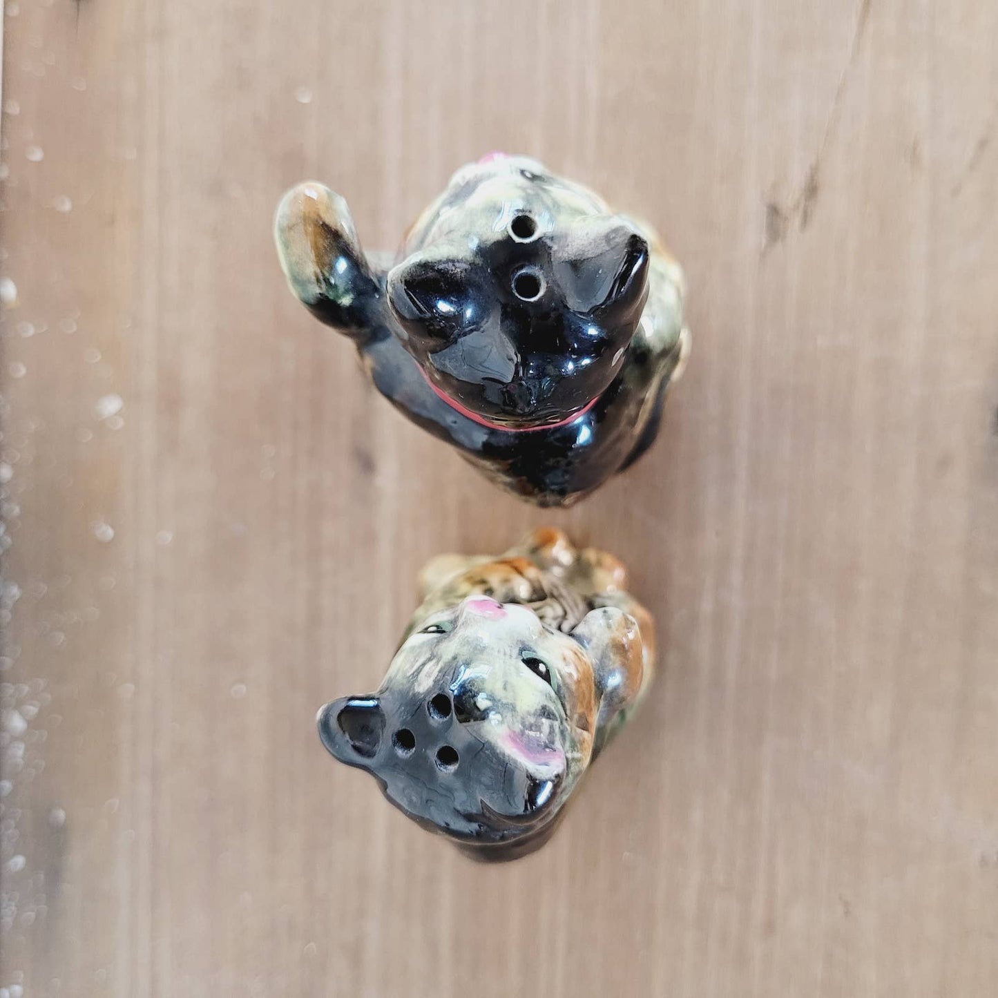 Vintage Pair of Cat Salt Pepper Shakers
