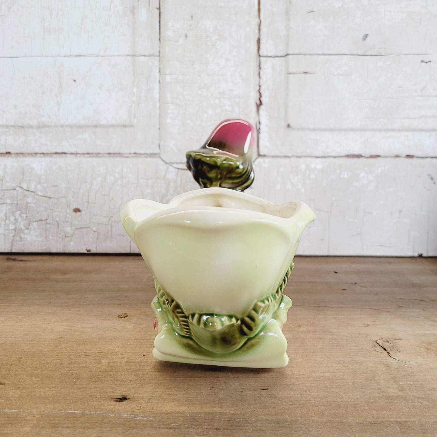 Vintage Hull Cockatoo Planter