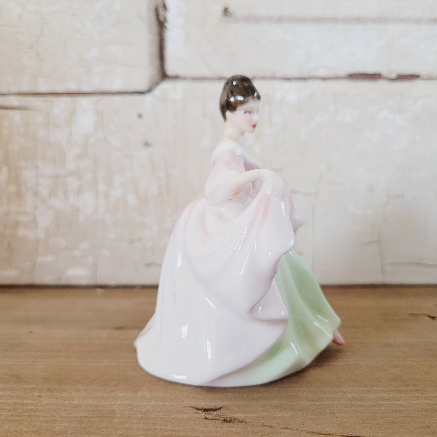 Vintage Royal Doulton England Porcelain Figurine “Sara” HN3219