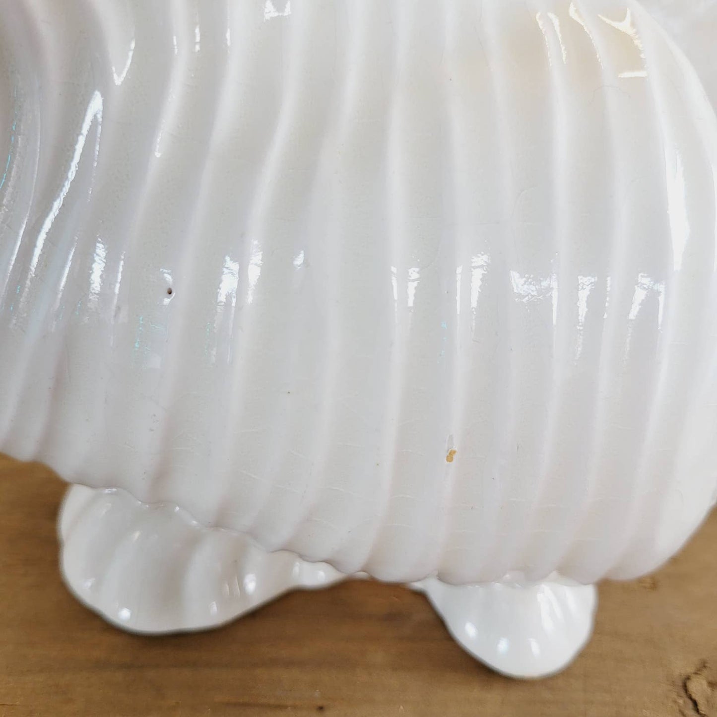 Roseville Ming Tree Conch Shell Planter