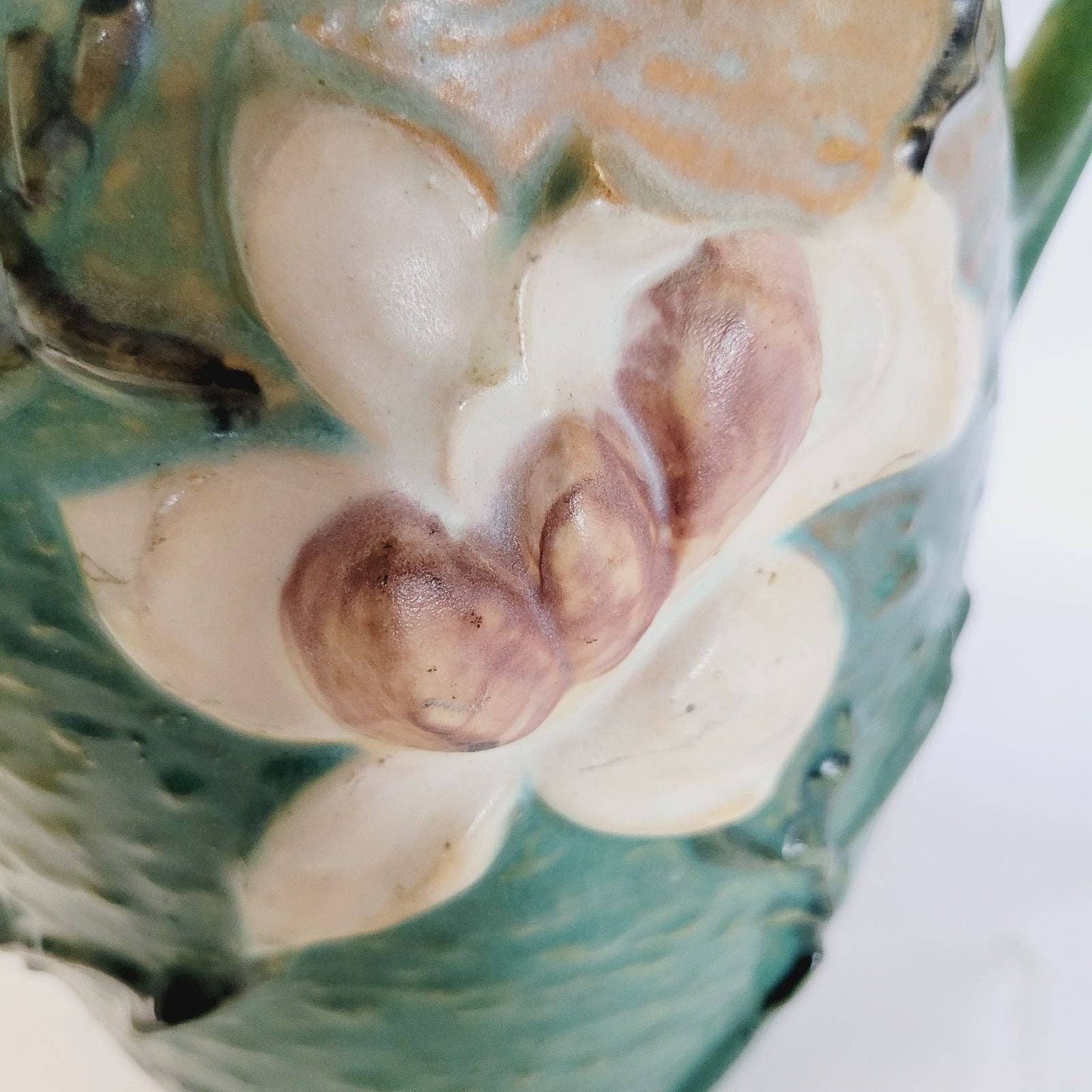 Roseville Magnolia 96-12 Vase