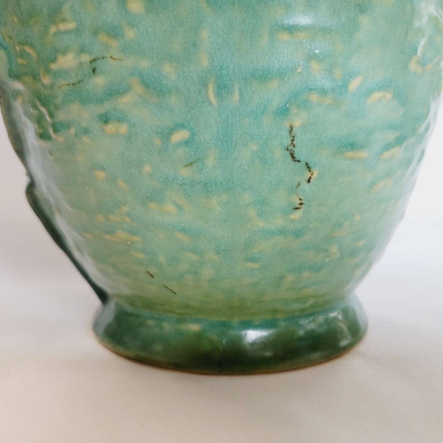 Roseville Magnolia 96-12 Vase