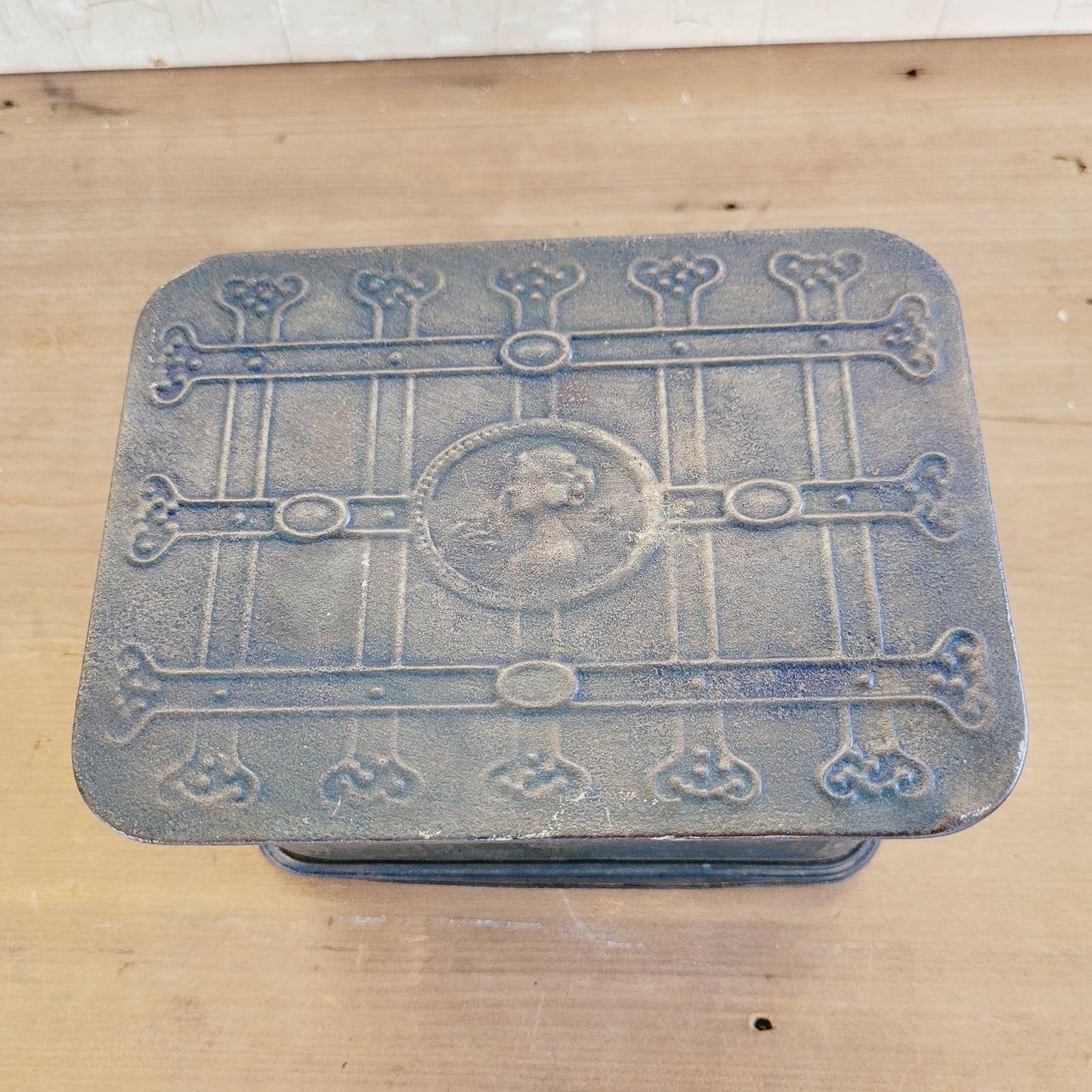 Vintage United States Tobacco Co Humidor Tin