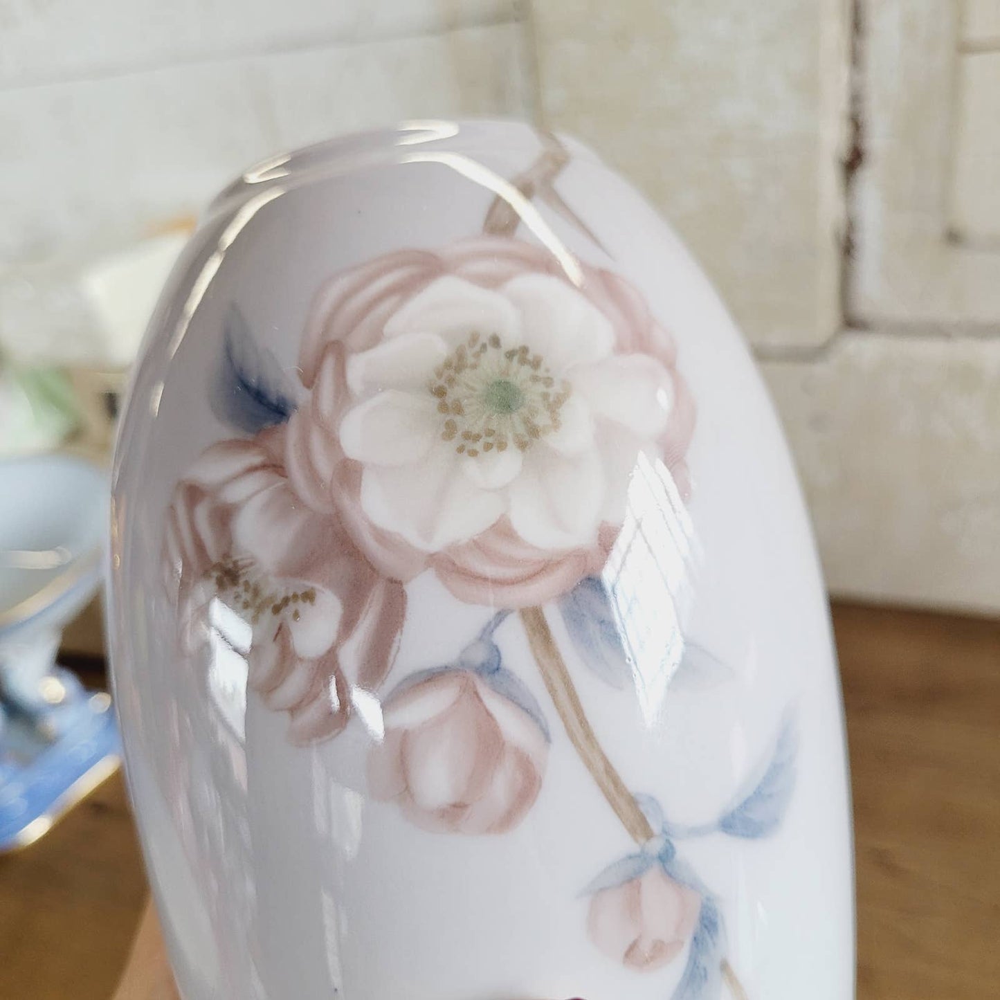Vintage Bing & Grondahl Vase White Pink Flowers