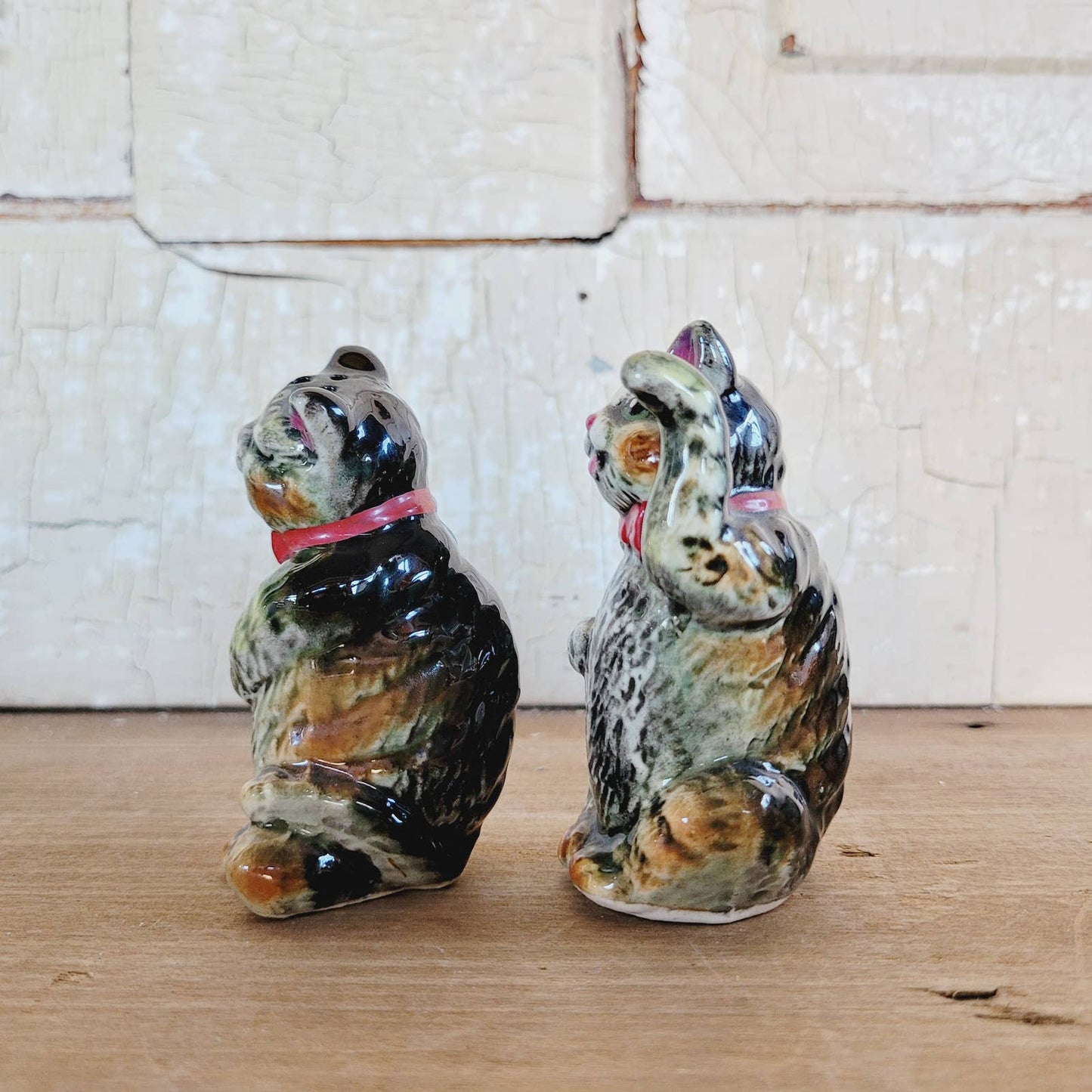 Vintage Pair of Cat Salt Pepper Shakers