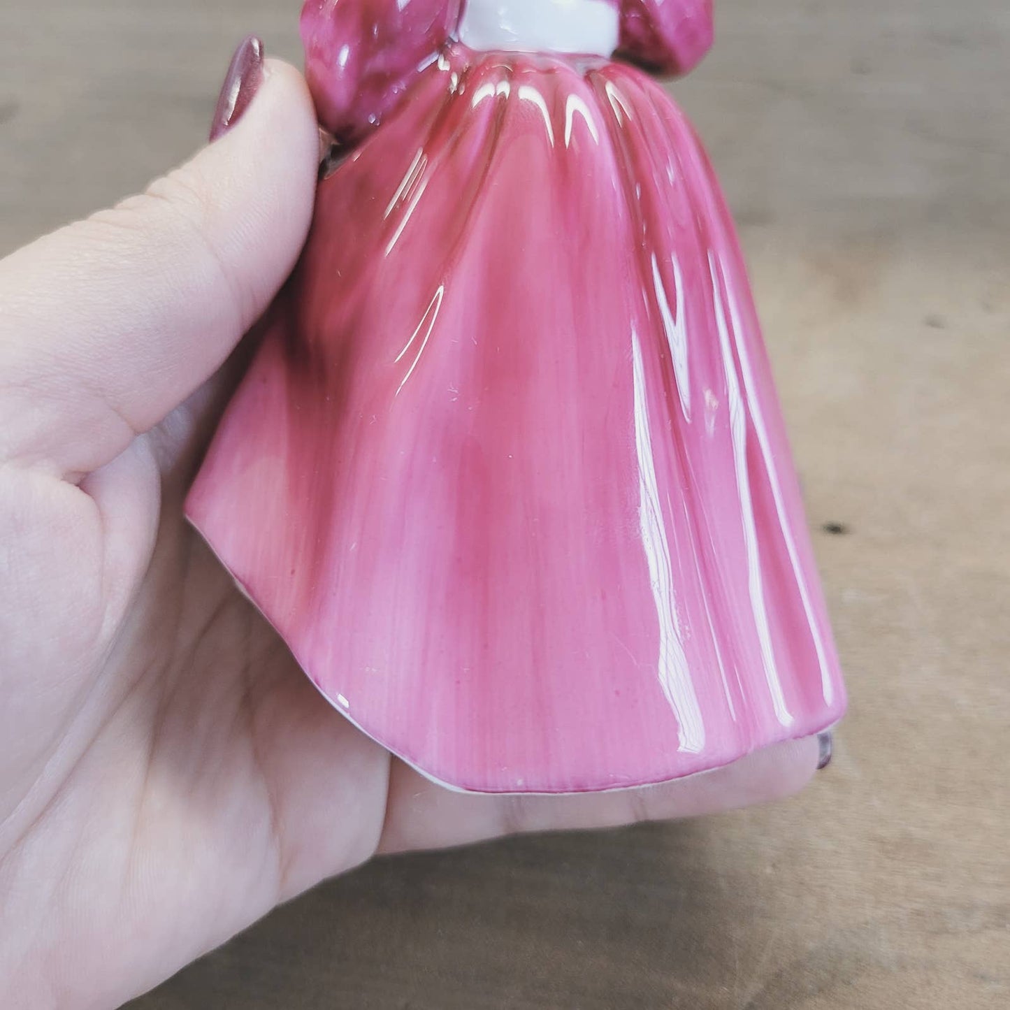 Vintage Royal Doulton England Porcelain Figurine “Vanity” HN2475