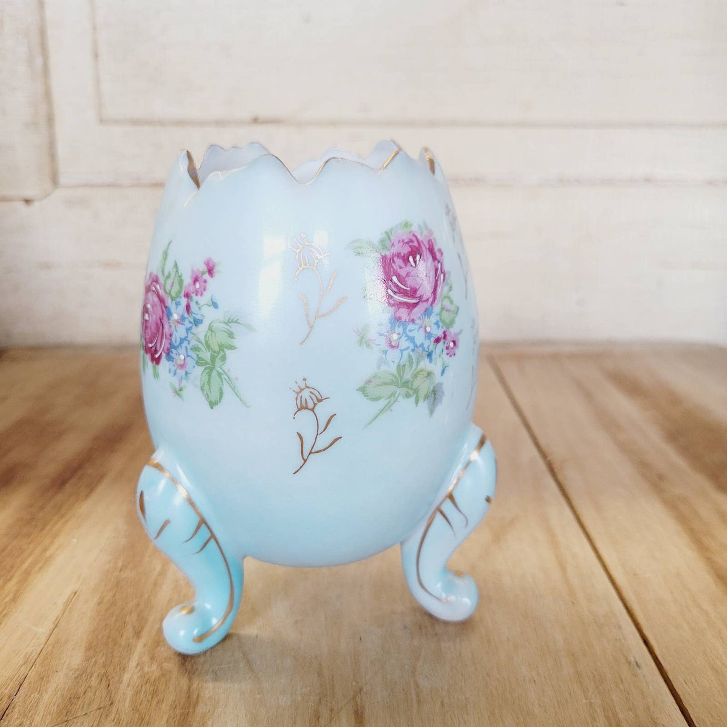 VINTAGE NAPCOWARE Hand Painted Blue Cracked Egg Vase Roses 5" Blue