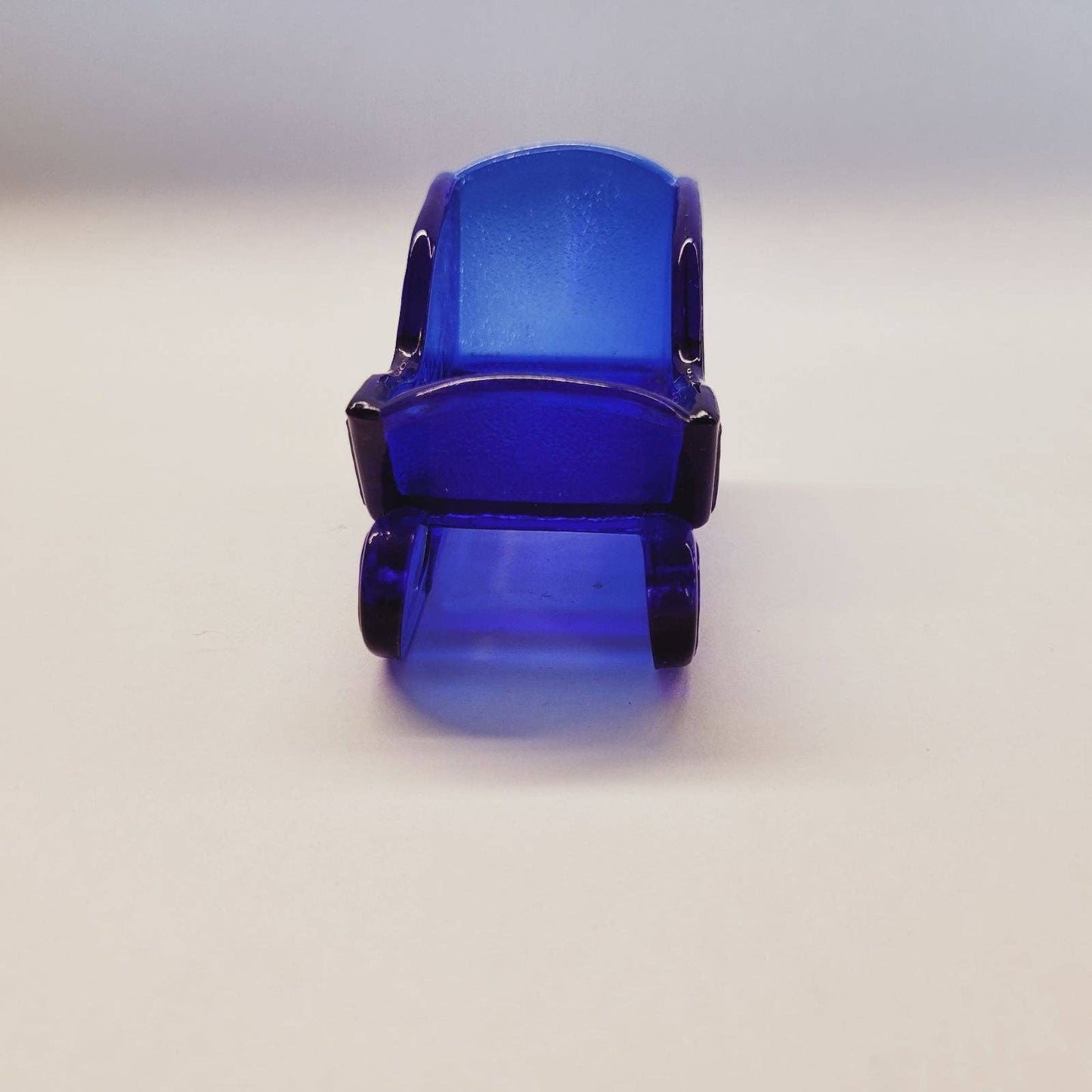 Boyd Glass Sleigh Cobalt