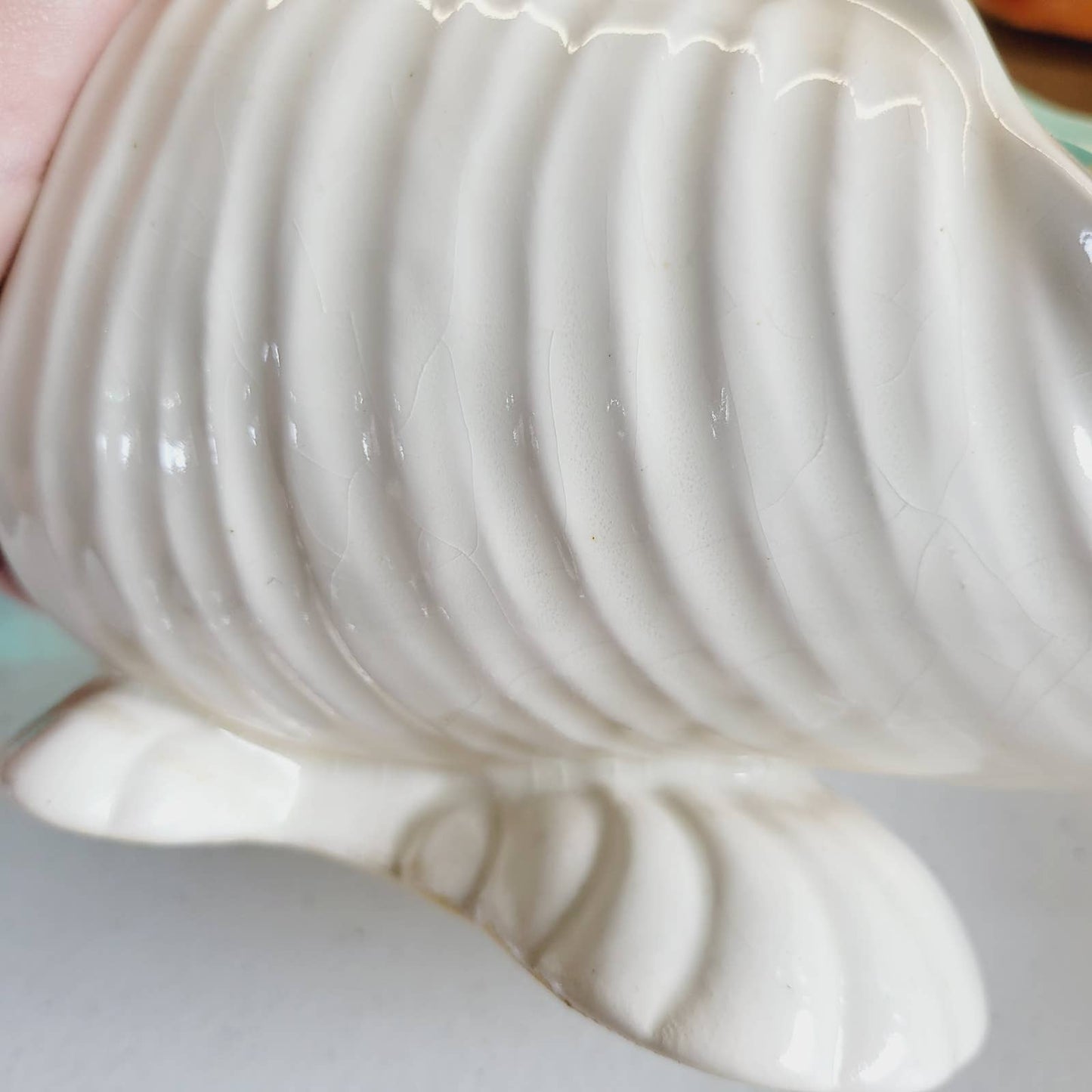 Roseville Ming Tree Conch Shell Planter