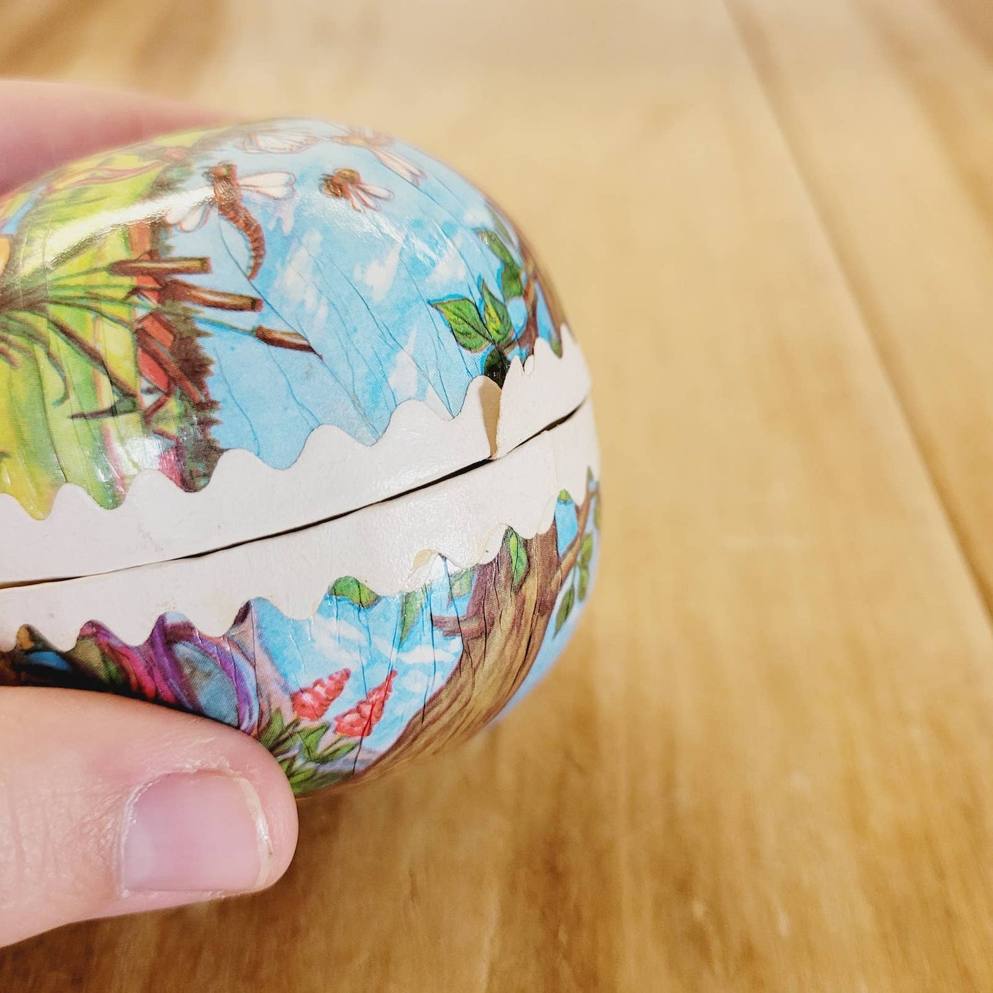 Vintage 3 1/4" Paper Mache Egg German Democratic Republic