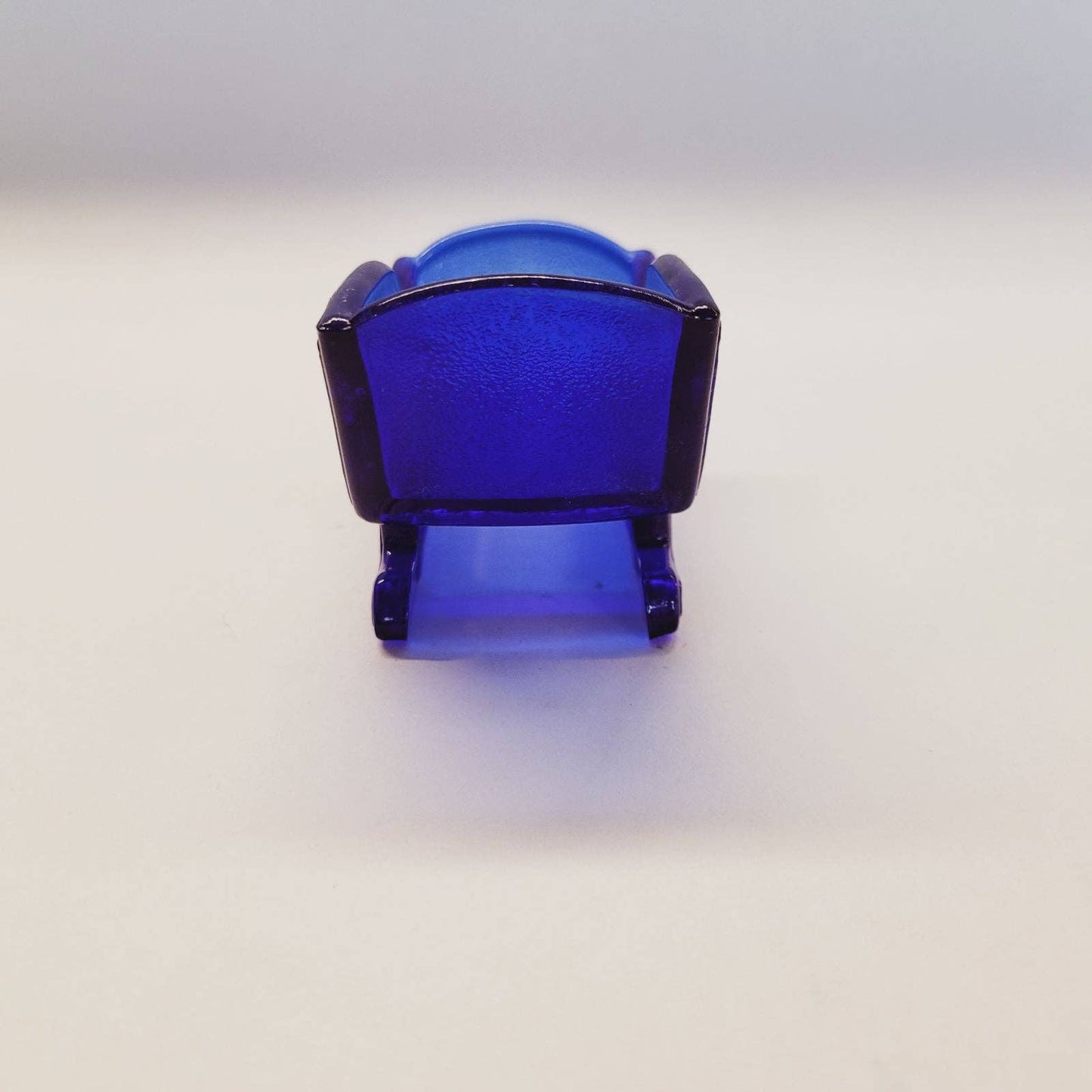 Boyd Glass Sleigh Cobalt