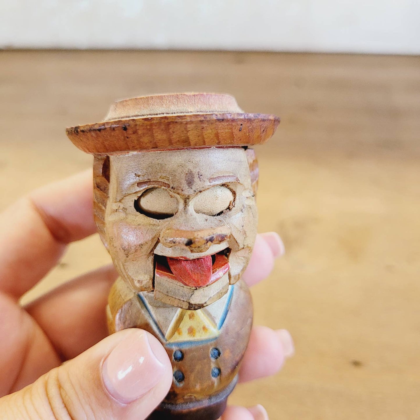 Vintage ANRI Dual Action Eye & Tongue moving Wood Mechanical Bottle Stopper