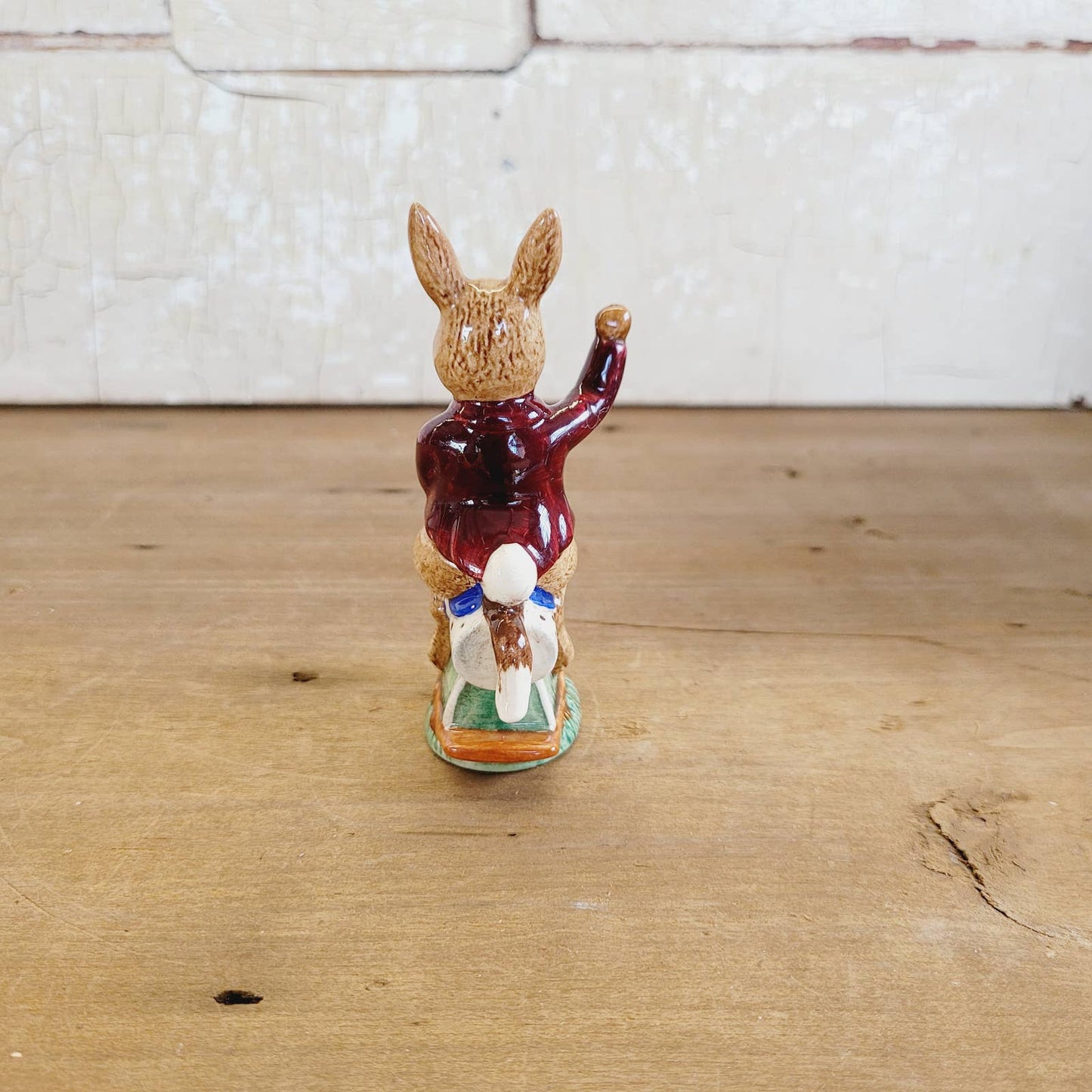 Royal Doulton Bunnykins Tally Ho DB 12