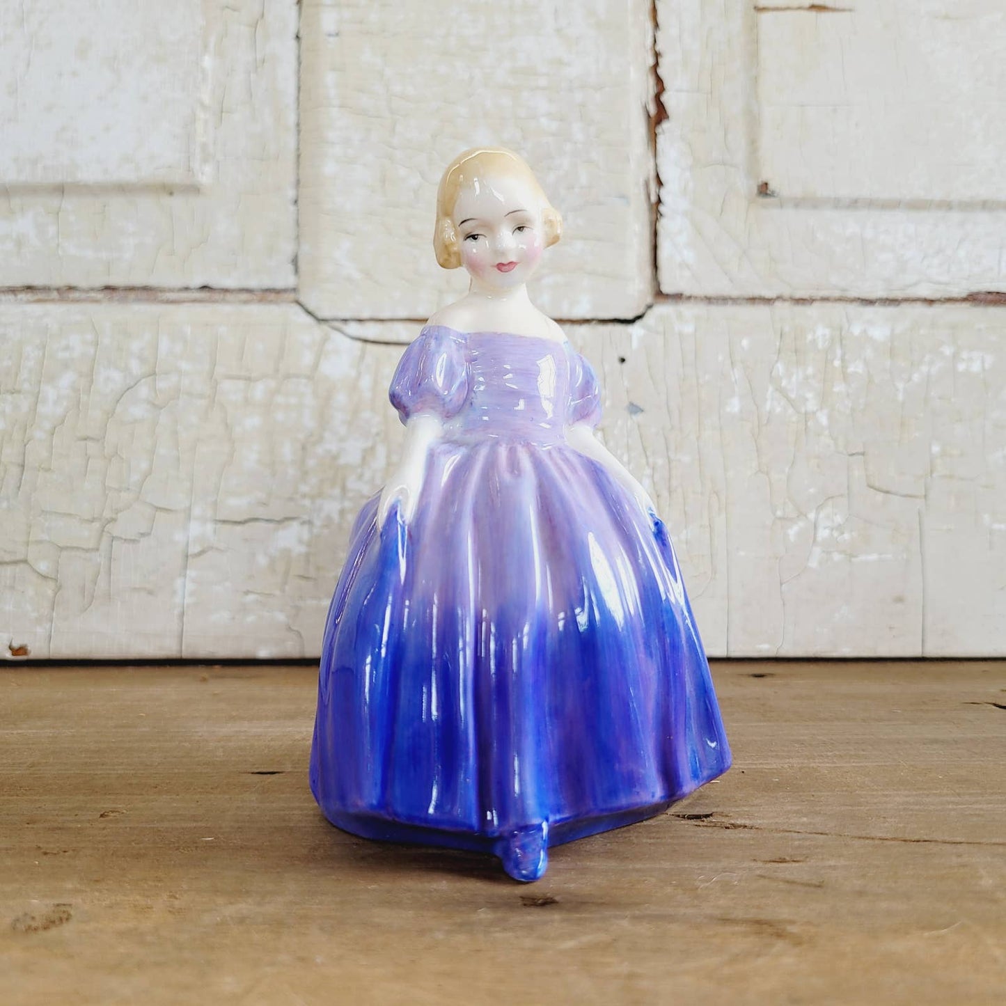 Vintage Royal Doulton England Porcelain Figurine “Marie” HN1370