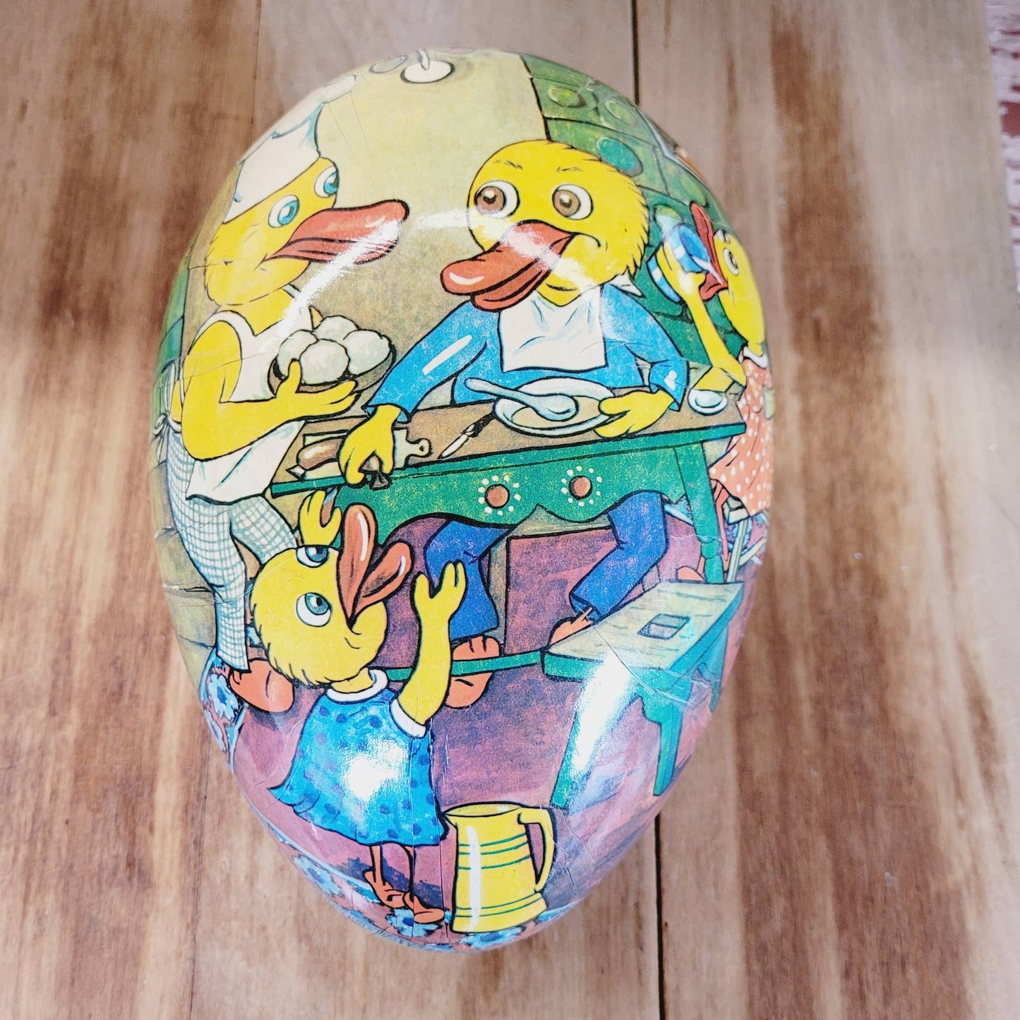 Vintage 10" Paper Mache Egg German Democratic Republic Ducks