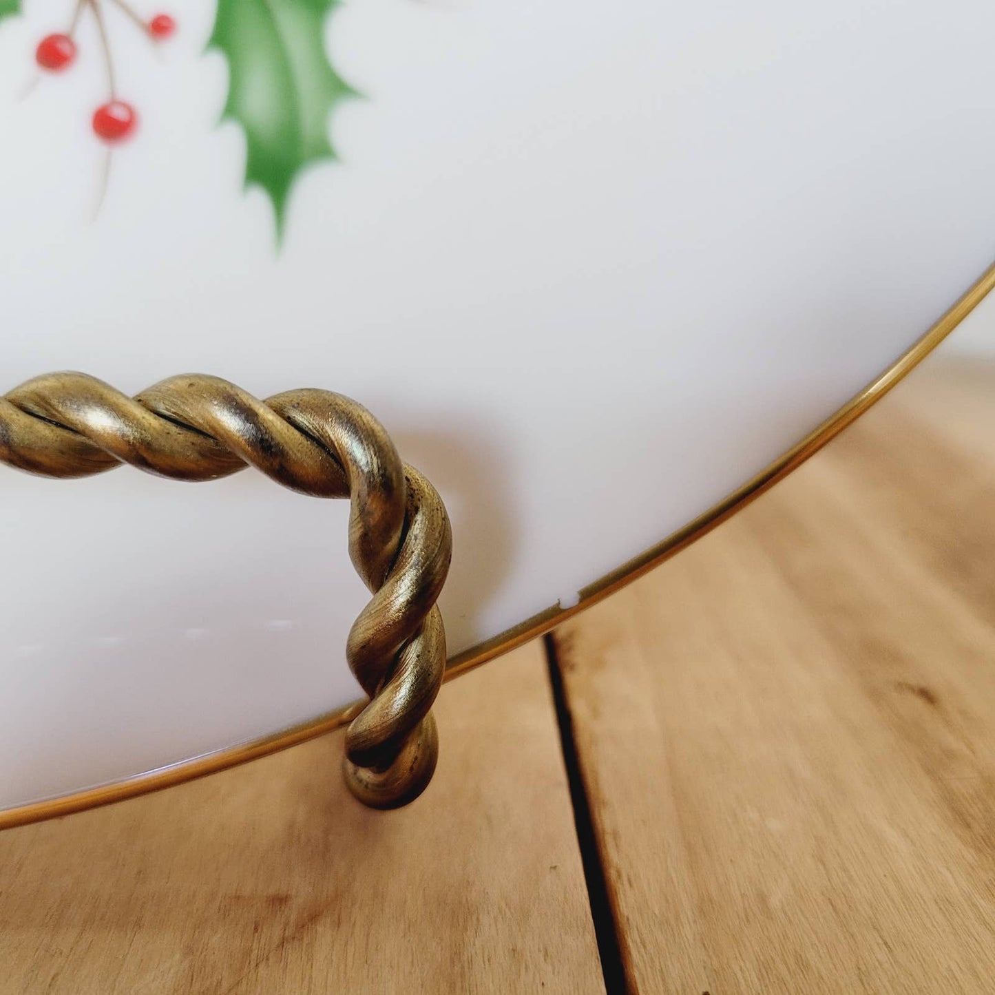 Lenox 13" Holiday Dimension Christmas Holly Berry Ivory Platter Gold Trim