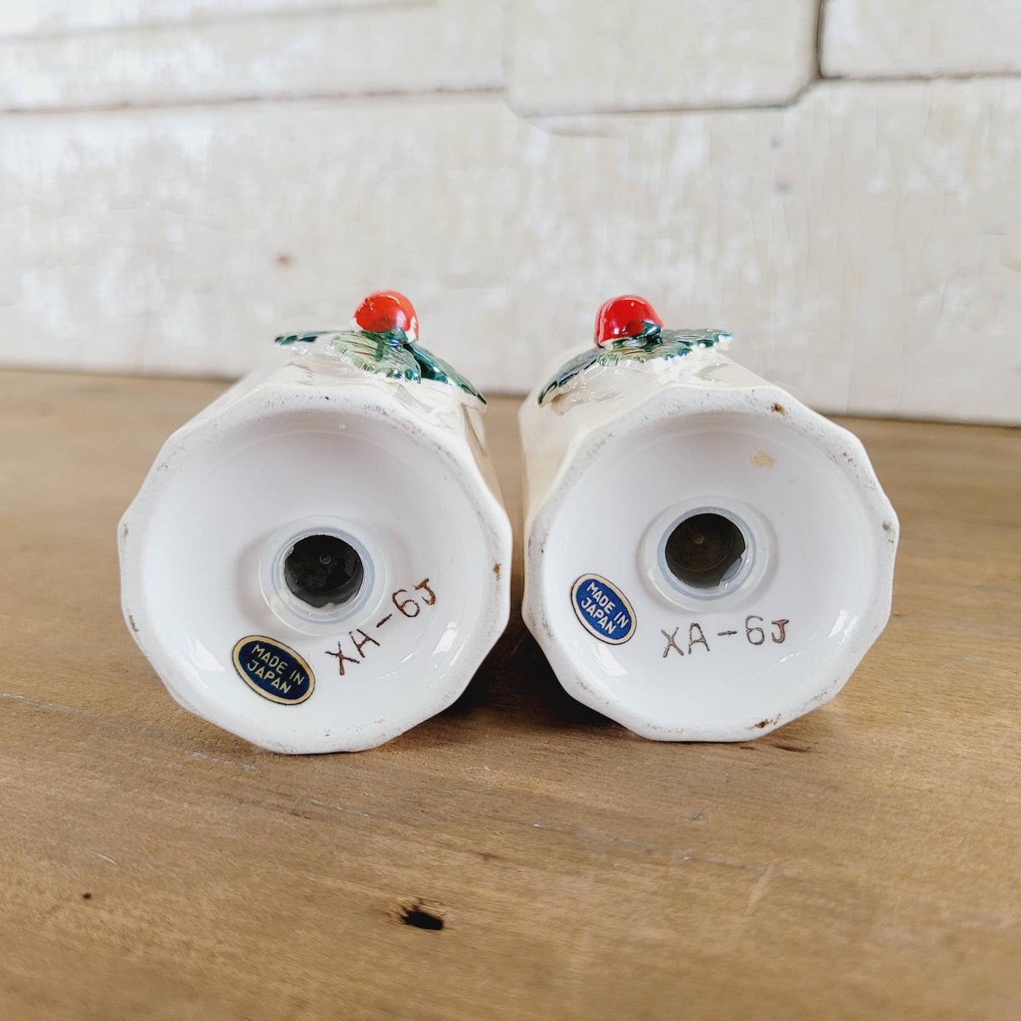 Vintage Christmas Norcrest Holly Berry Salt Pepper Shaker Set