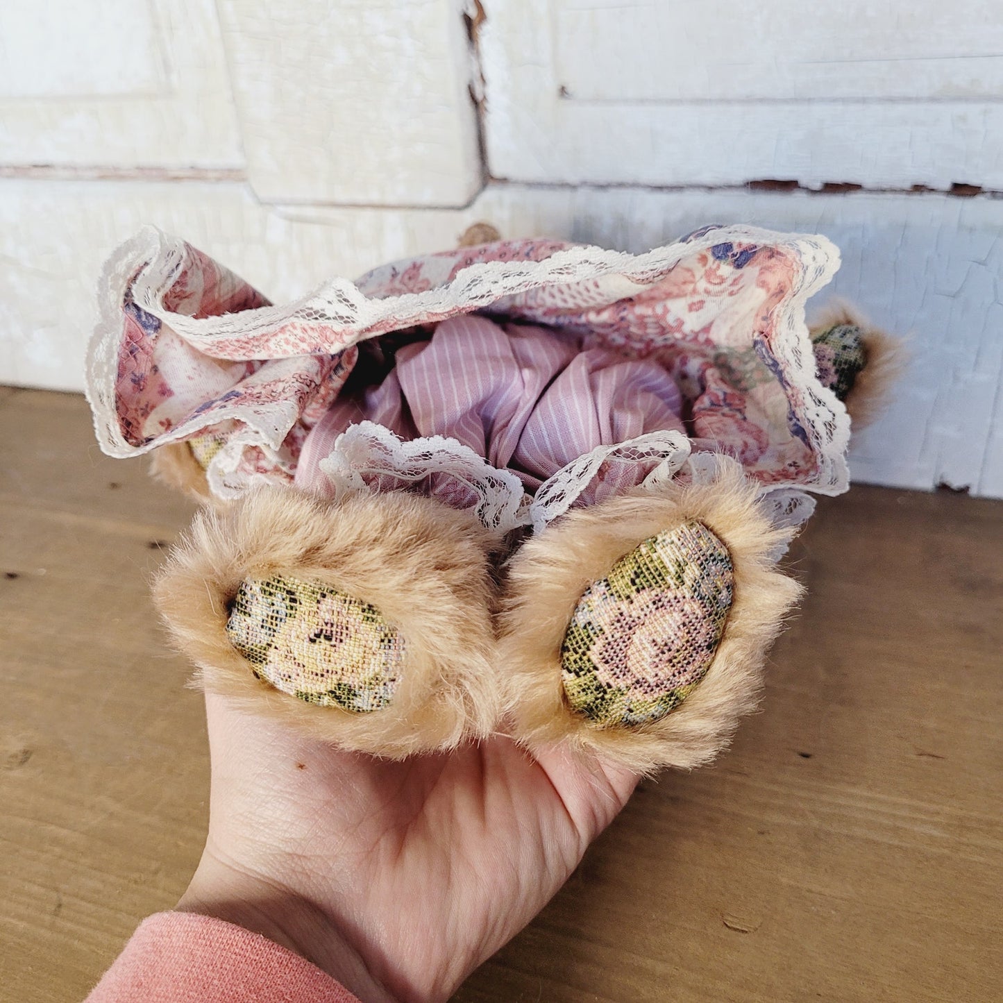 Wandabears "Tutti" #7 - Mohair Bear with Signed Tag - 10"