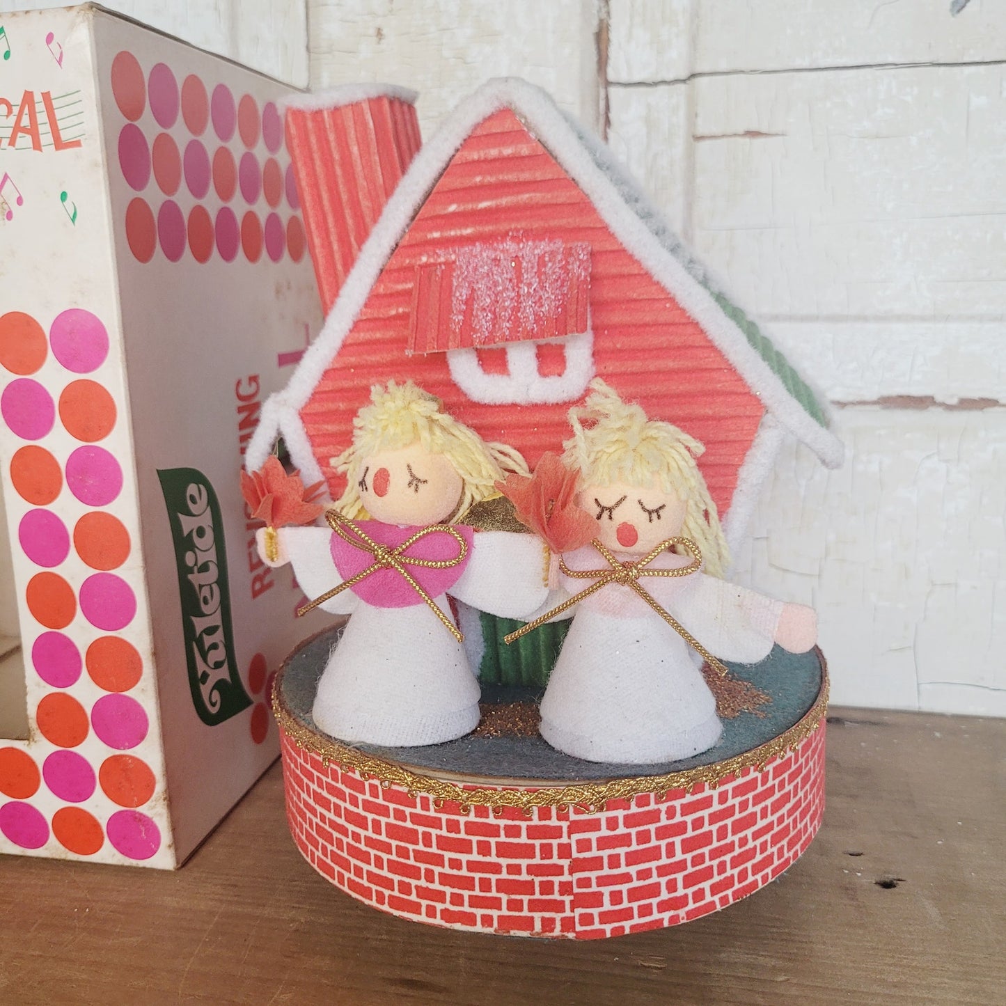 Vintage Yuletide Revolving Musical Christmas Toy Plays Jingle Bells Japan