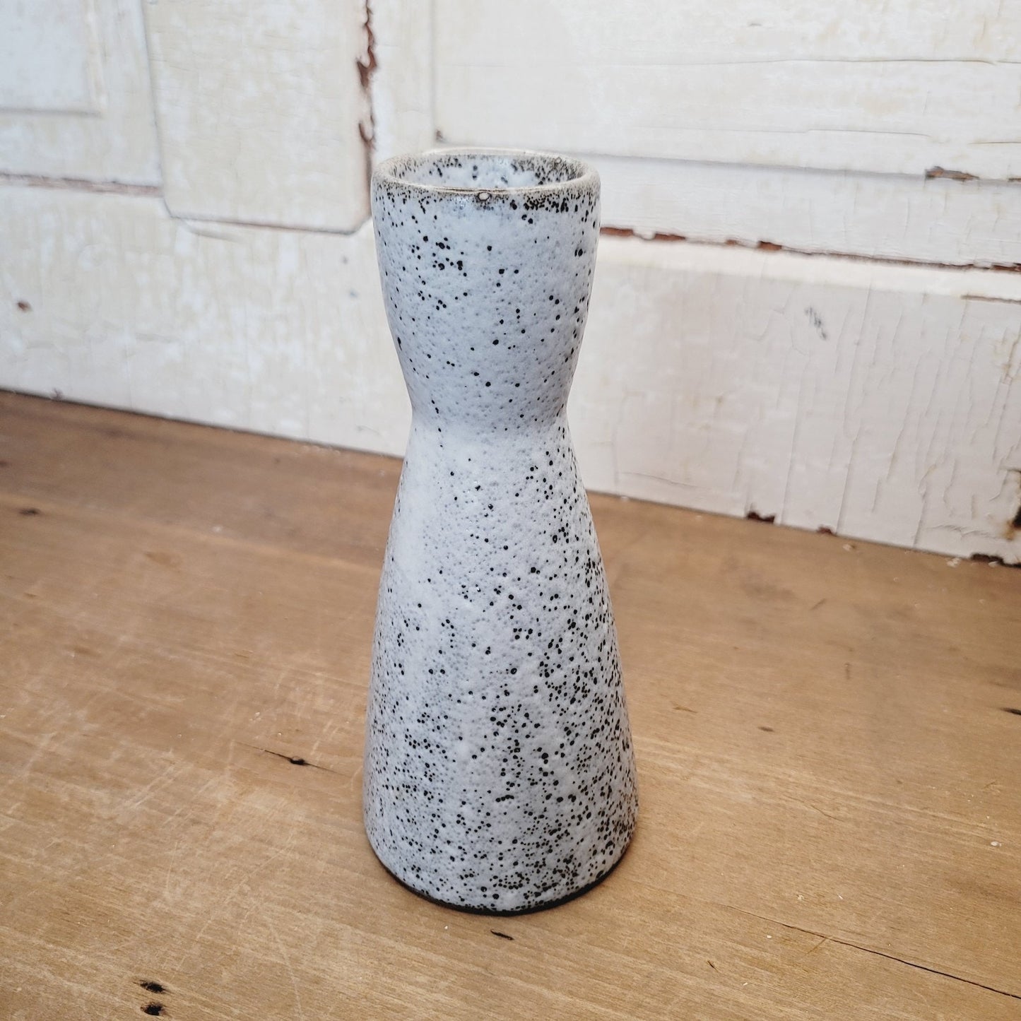 Vintage Pigeon Forge Pottery Vase Speckled Lava Glaze MCM Tennessee 7 In