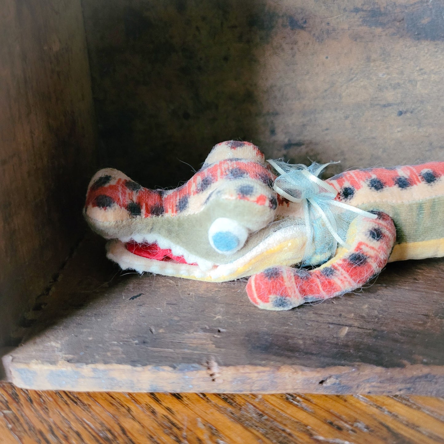 Vintage 1960s Plush Alligator, Japan, 9.5” Velveteen Stuffed Animal, Crocodile