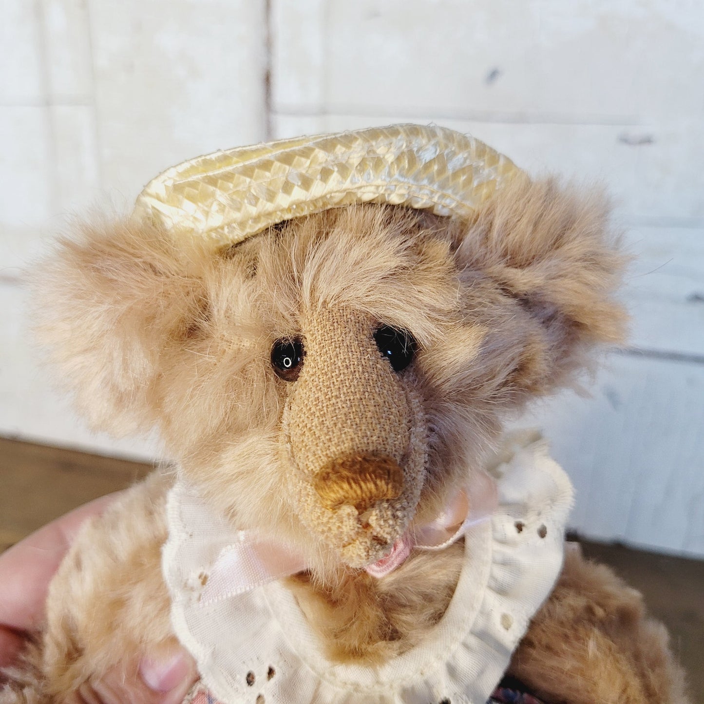 Wandabears "Tutti" #7 - Mohair Bear with Signed Tag - 10"