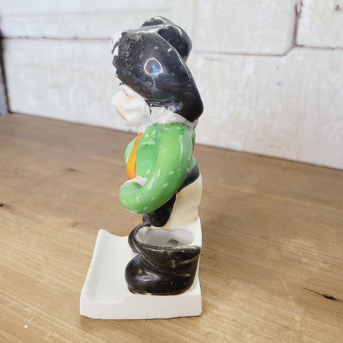 Vintage Japan Pirate Figural Toothbrush Holder Luster Ceramic 1940s 5in