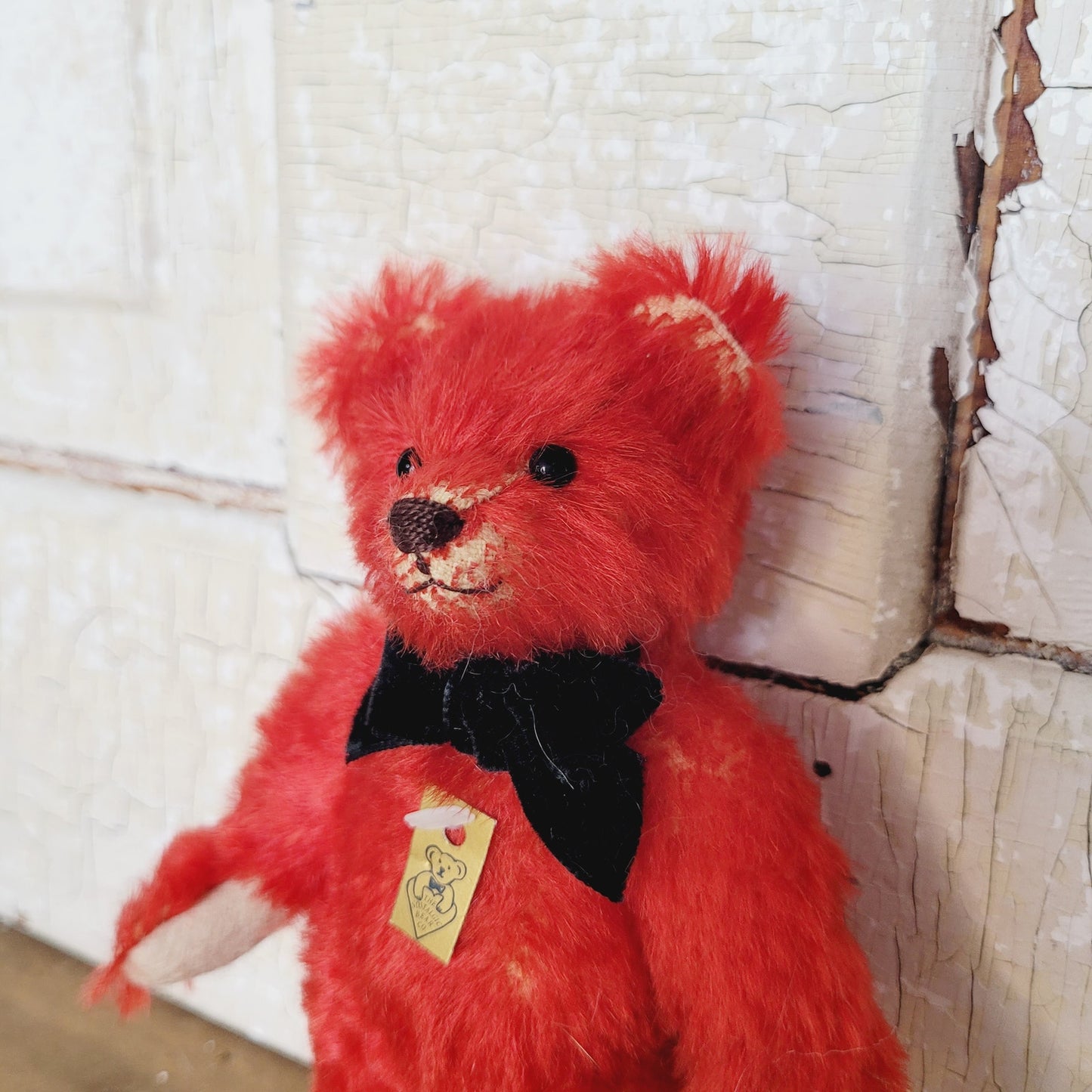 Nostalgic Bear Co 1990 Mini Teddy Bear Signed Sue Foskey Red 6" w Tags