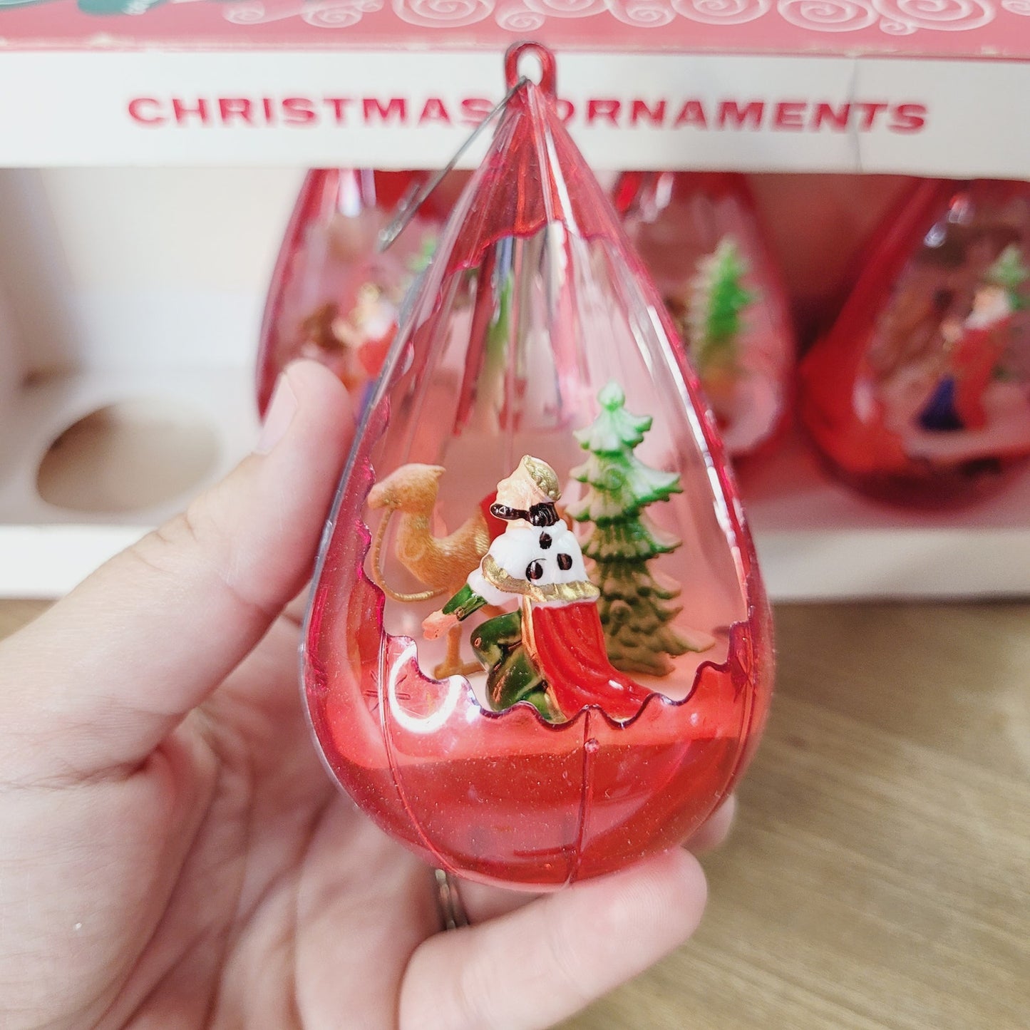 Vintage Jewel Brite Diorama Christmas Ornaments Red Teardrop Set of 4 with Box