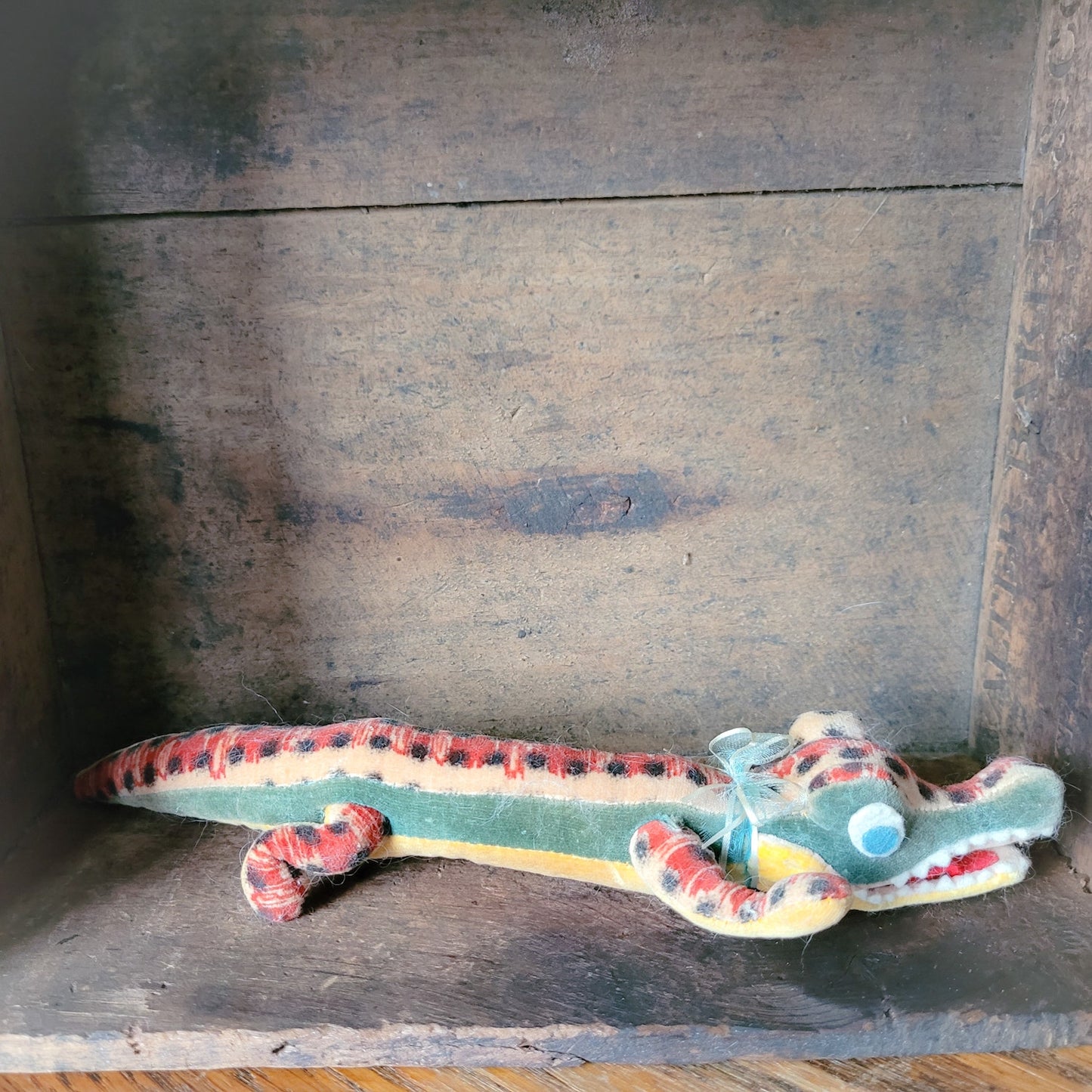 Vintage 1960s Plush Alligator, Japan, 9.5” Velveteen Stuffed Animal, Crocodile