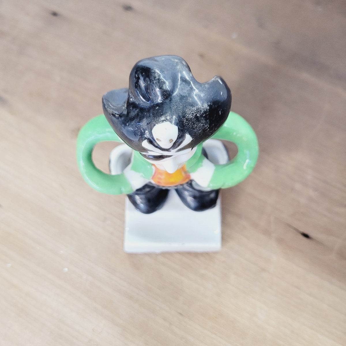 Vintage Japan Pirate Figural Toothbrush Holder Luster Ceramic 1940s 5in