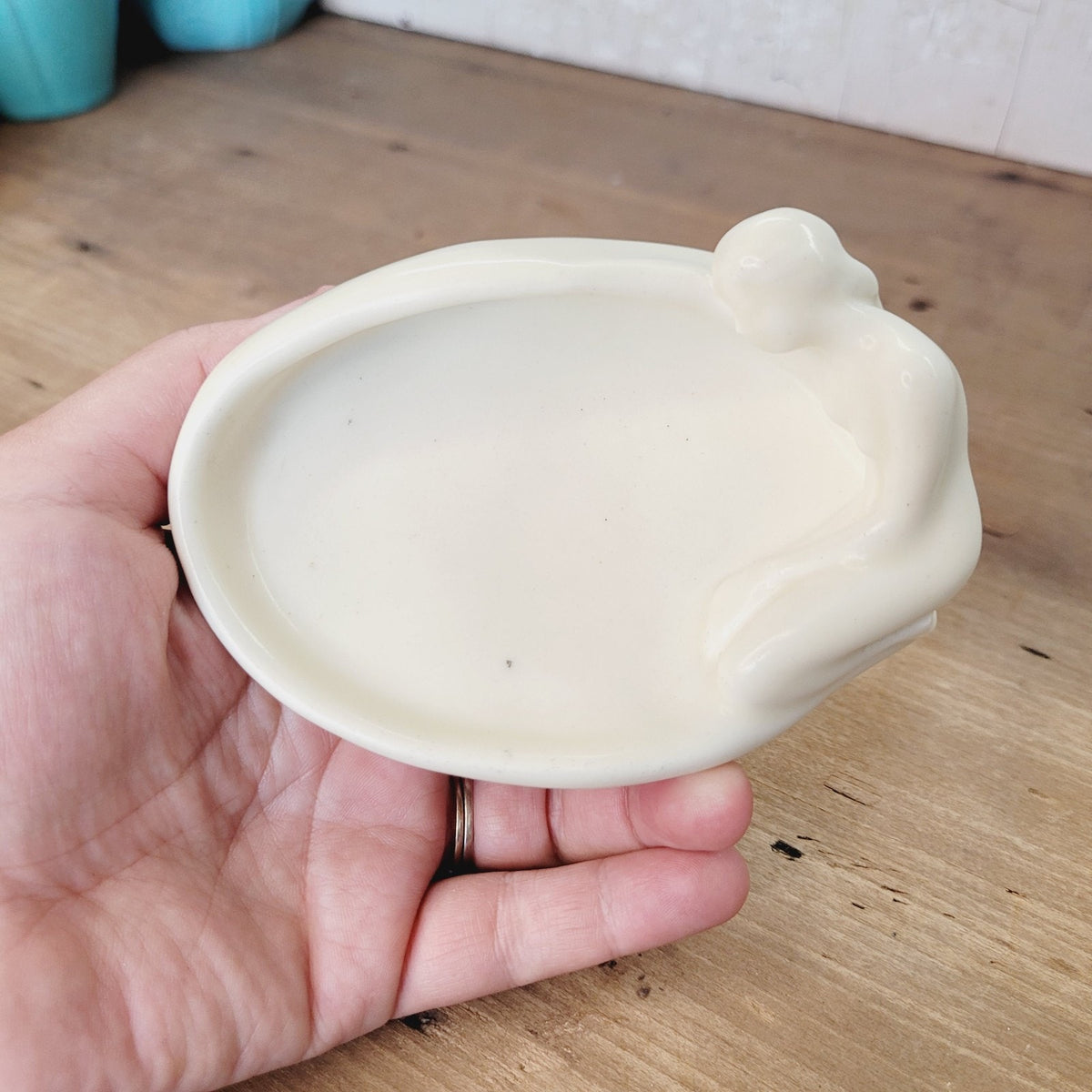 Rookwood Pottery 1926 #2595 Ivory Matte Nude Figural Pin Tray Art Deco Trinket