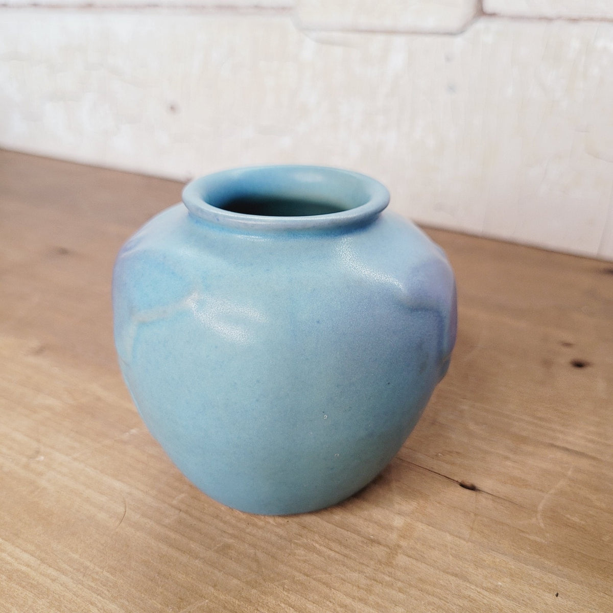 Van Briggle Luna Moth Vase 2004 Blue Matte LCB Colorado Springs Art Pottery