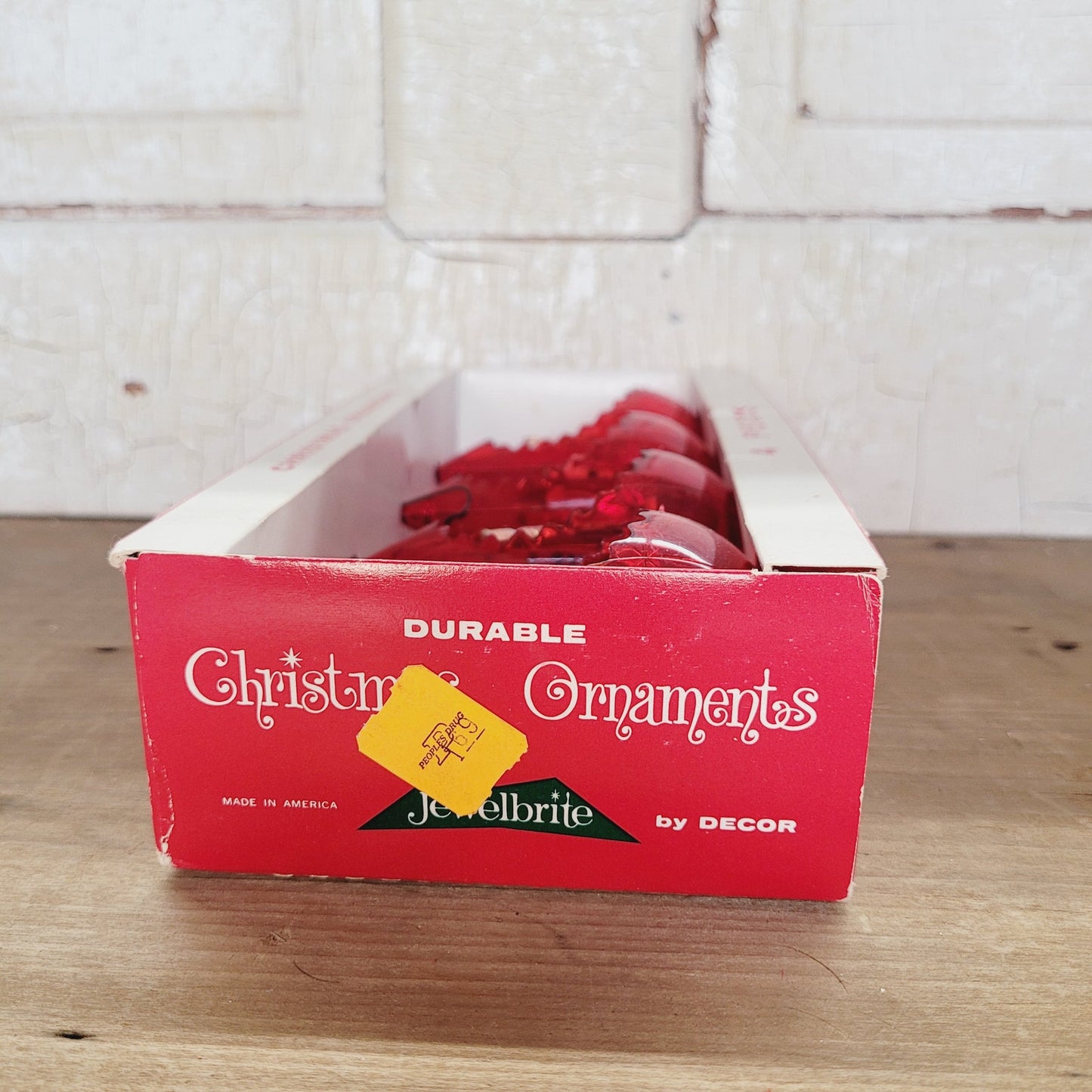 Vintage Jewel Brite Diorama Christmas Ornaments Red Teardrop Set of 4 with Box