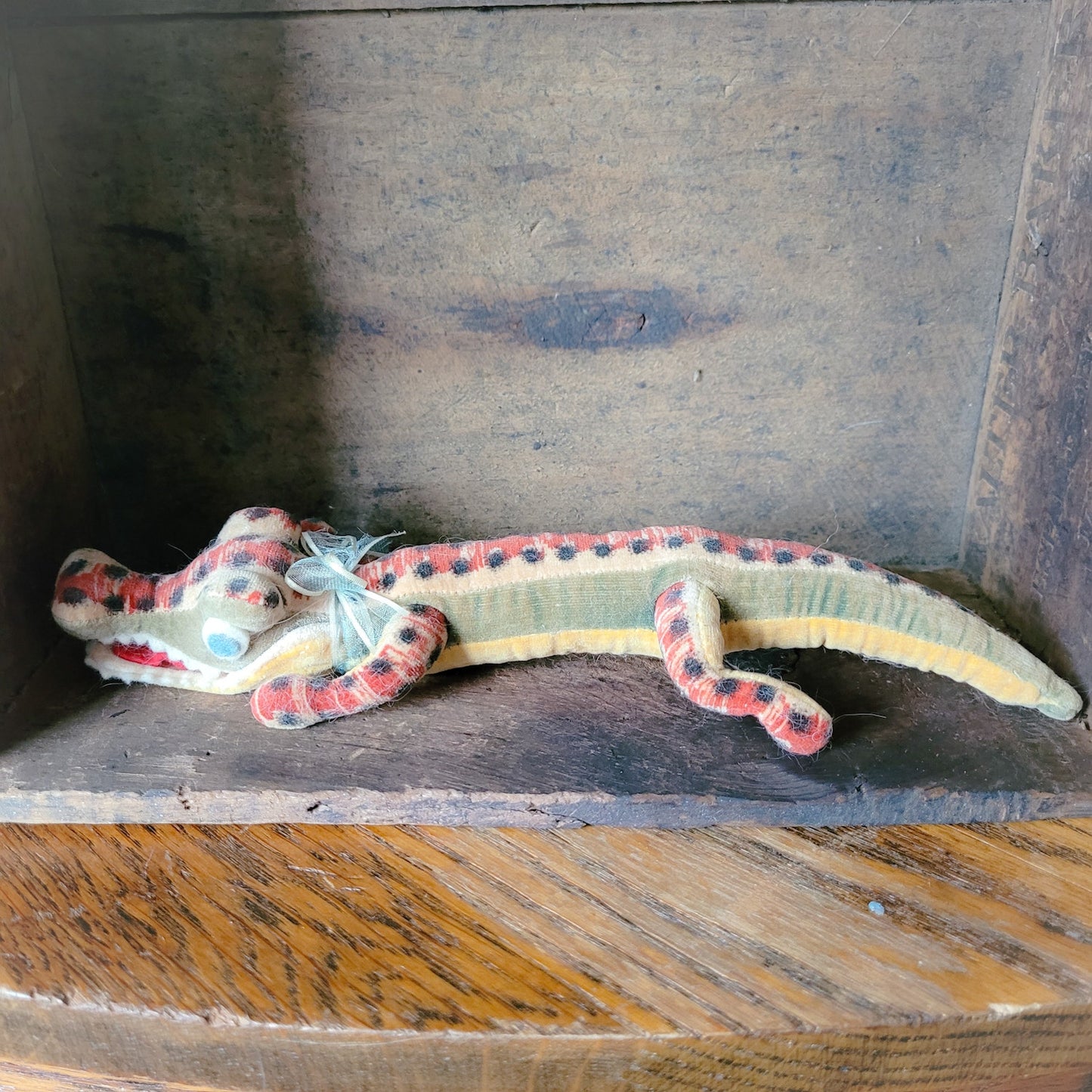 Vintage 1960s Plush Alligator, Japan, 9.5” Velveteen Stuffed Animal, Crocodile