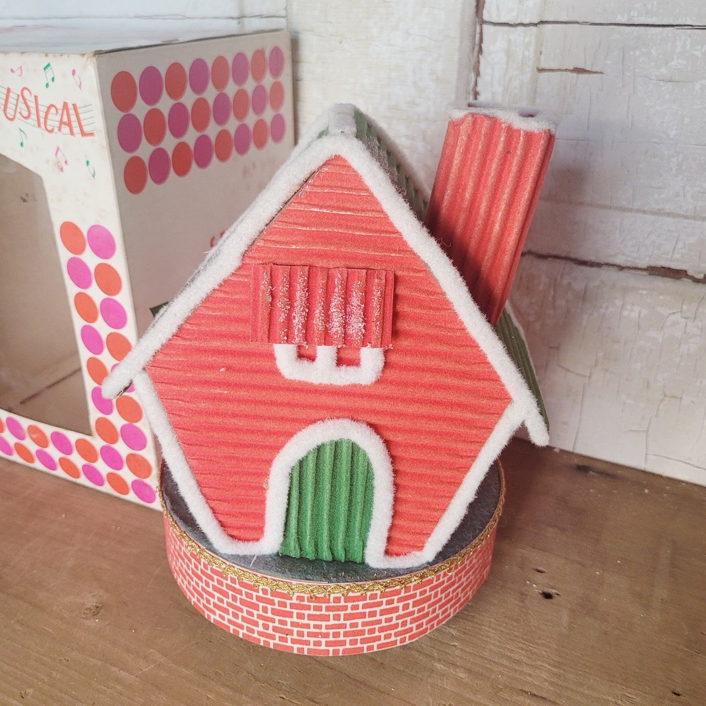 Vintage Yuletide Revolving Musical Christmas Toy Plays Jingle Bells Japan