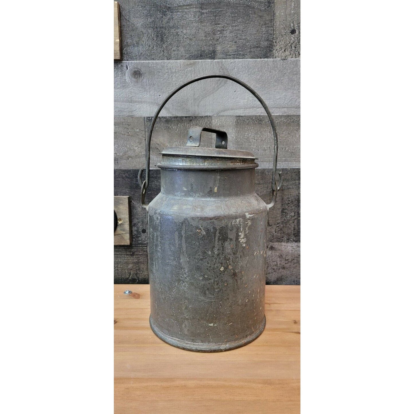 Antique Milk Can, Vintage Cream Can, Small Metal 4QT Steel Can with Lid and Bail