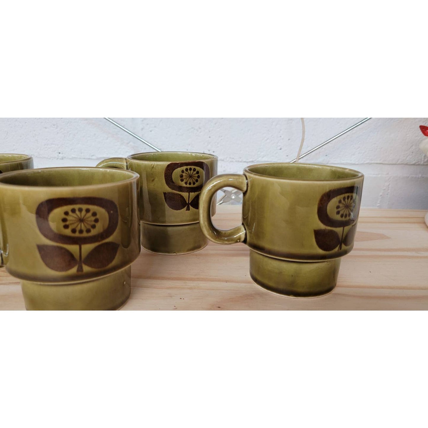 Set of 4 Vintage Mod Green Mugs